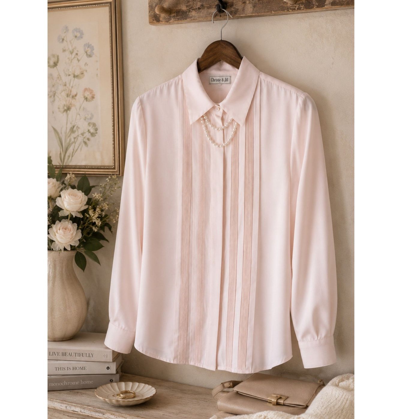 Vintage Vintage pale pink pleated blouse w/ pearl collar M Size M / US 6-8 / IT 42-44 - 1 Thumbnail