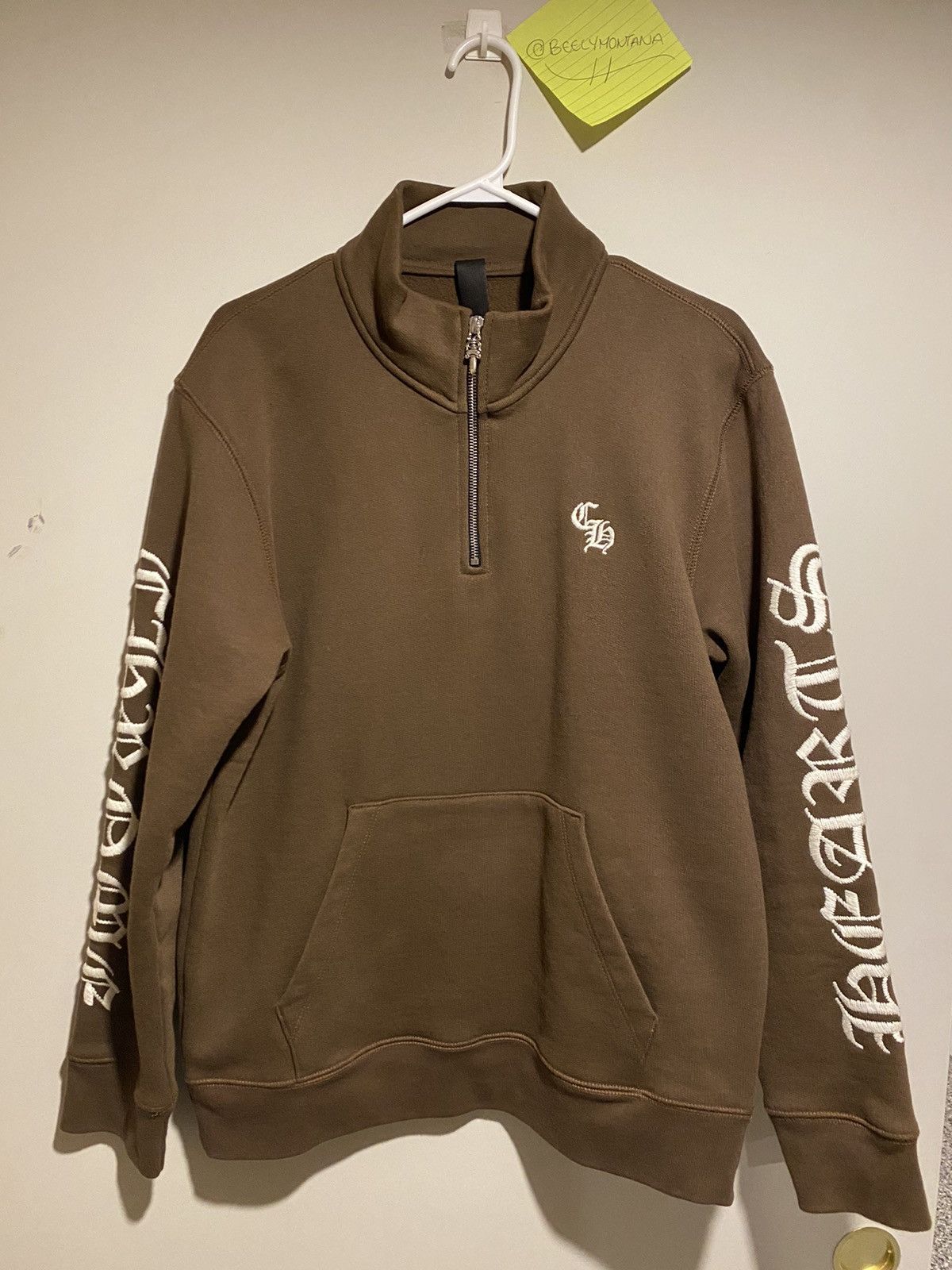 [GRAVER]★HEART SNAKE EMBROIDERY HALF ZIP-UP SWEATSHIRT MUSINSA | GRAVER [UNISEX] HEART SNAKE EMBROIDERED HALF ZIP