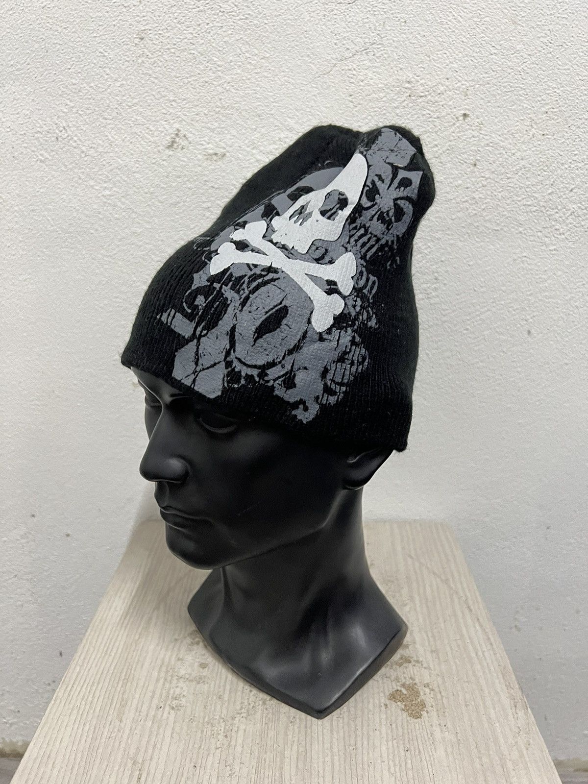 Vintage Vintage Skulls Seditionaries Beanie Hat Size ONE SIZE - 3 Thumbnail