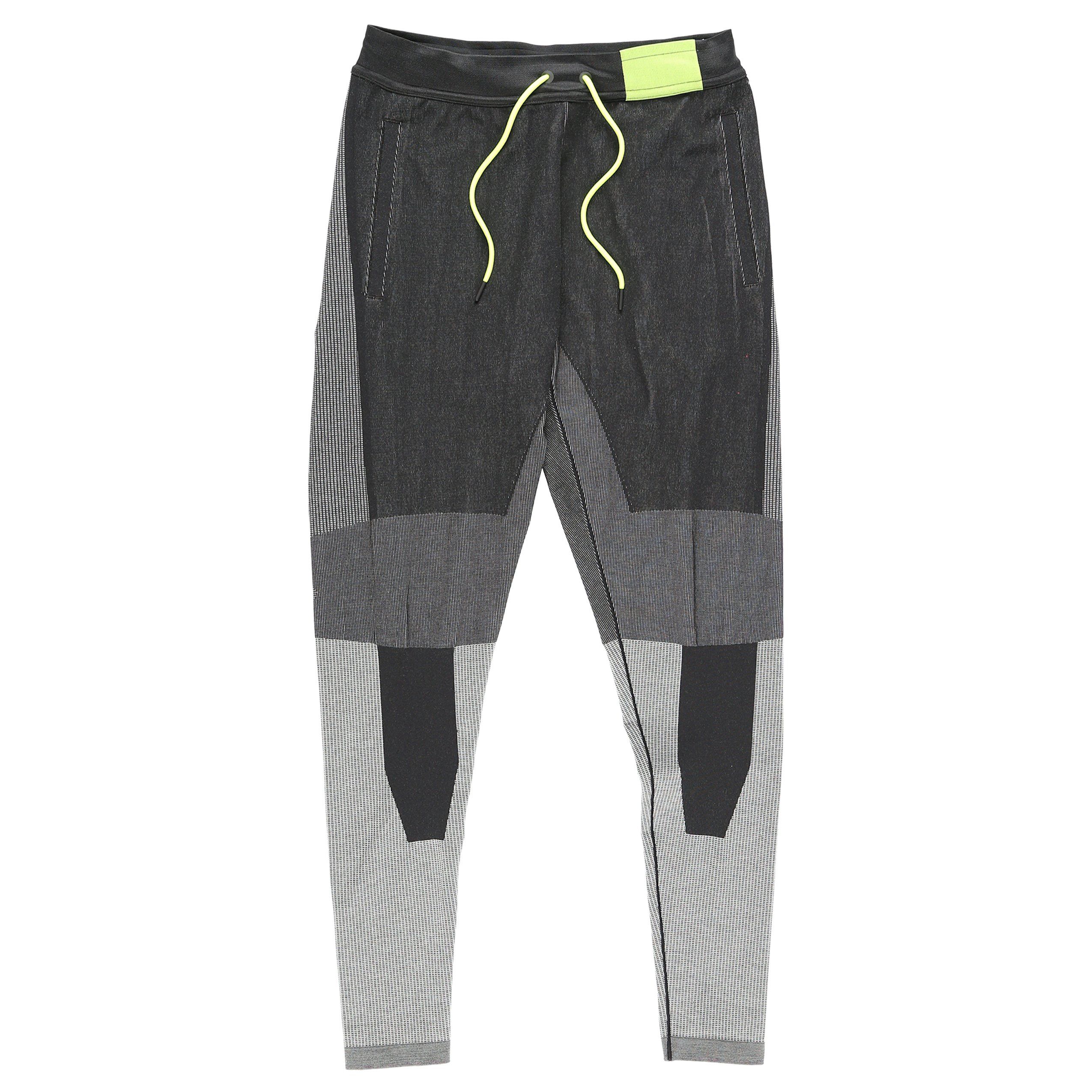 nike tech knit 1.0
