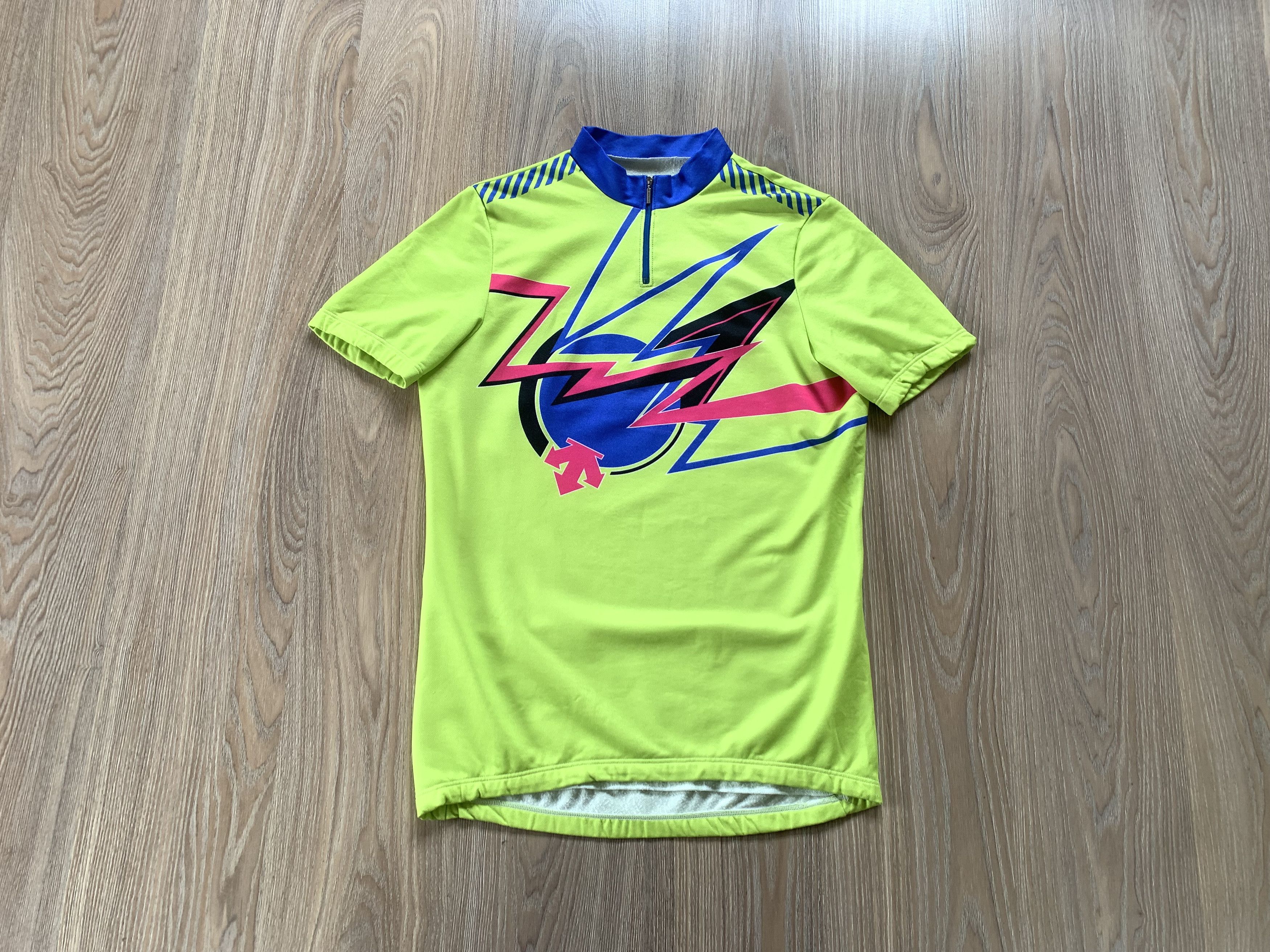Bicycle Descente Light Green Vintage Cycling Jersey Size US M / EU 48-50 / 2 - 1 Thumbnail