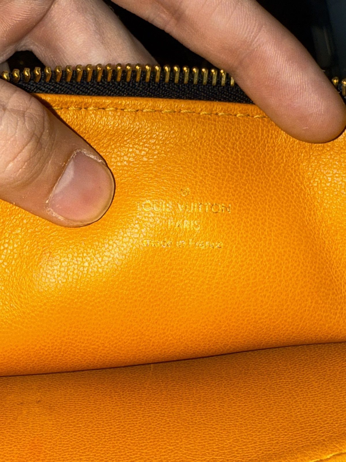 Louis Vuitton Louis Vuitton Coussin MM Purse Black Monogram $5500 Retail Size ONE SIZE - 24 Thumbnail