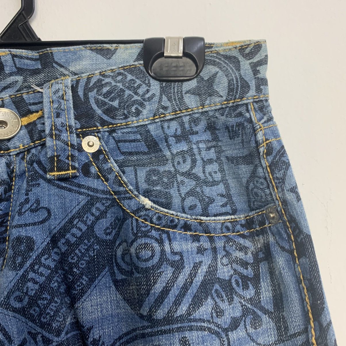 If Six Was Nine Rare Co&Lu Jeans Allover Graphic Print Denim Size US 30 / EU 46 - 12 Thumbnail