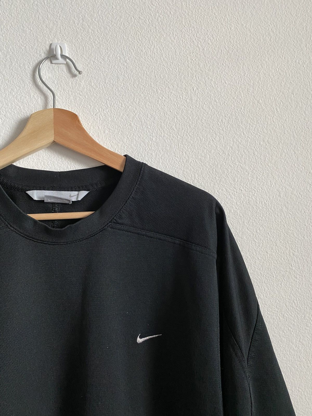 Nike 00s Nike Mini Swoosh Athletic Tee Size US XL / EU 56 / 4 - 3 Thumbnail