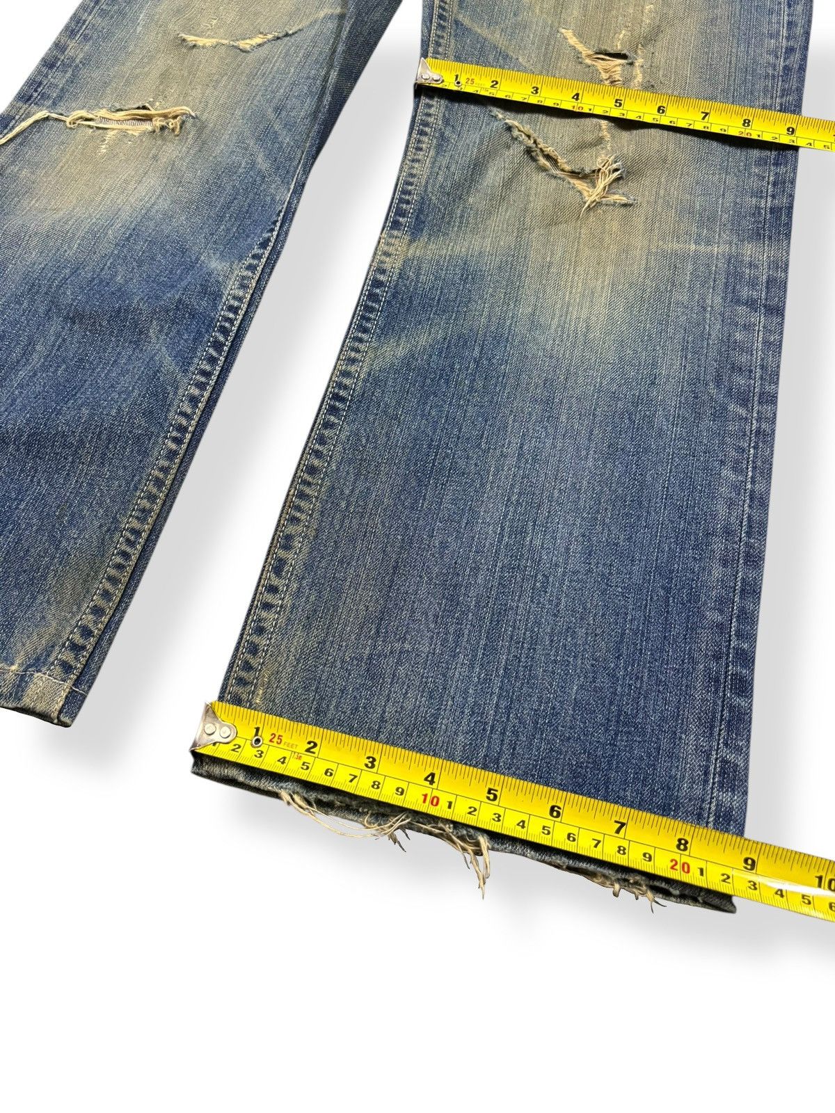 Undercover × Uniqlo Vintage 90s Uniqlo Mud Wash Loose Fit Flare Distressed Jeans Size US 31 - 16 Thumbnail