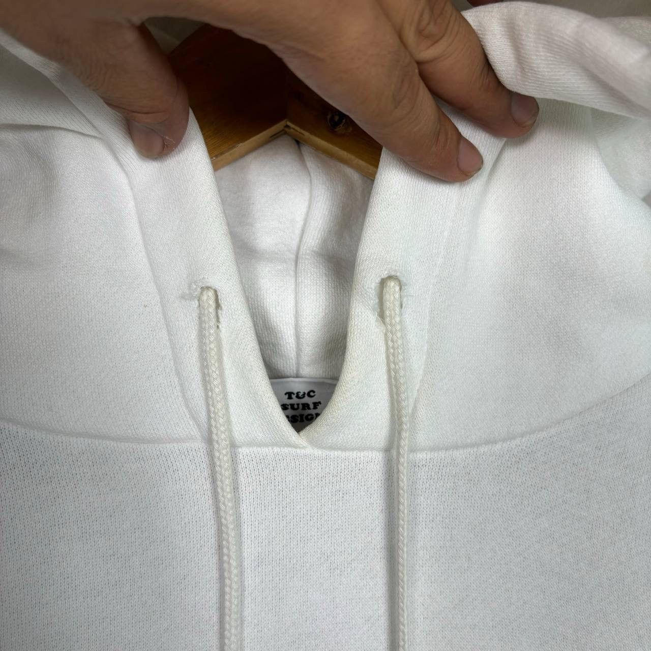 Vintage Vintage 90s T&C Surf Design Hoodie Sweatshirt Size US M / EU 48-50 / 2 - 7 Thumbnail