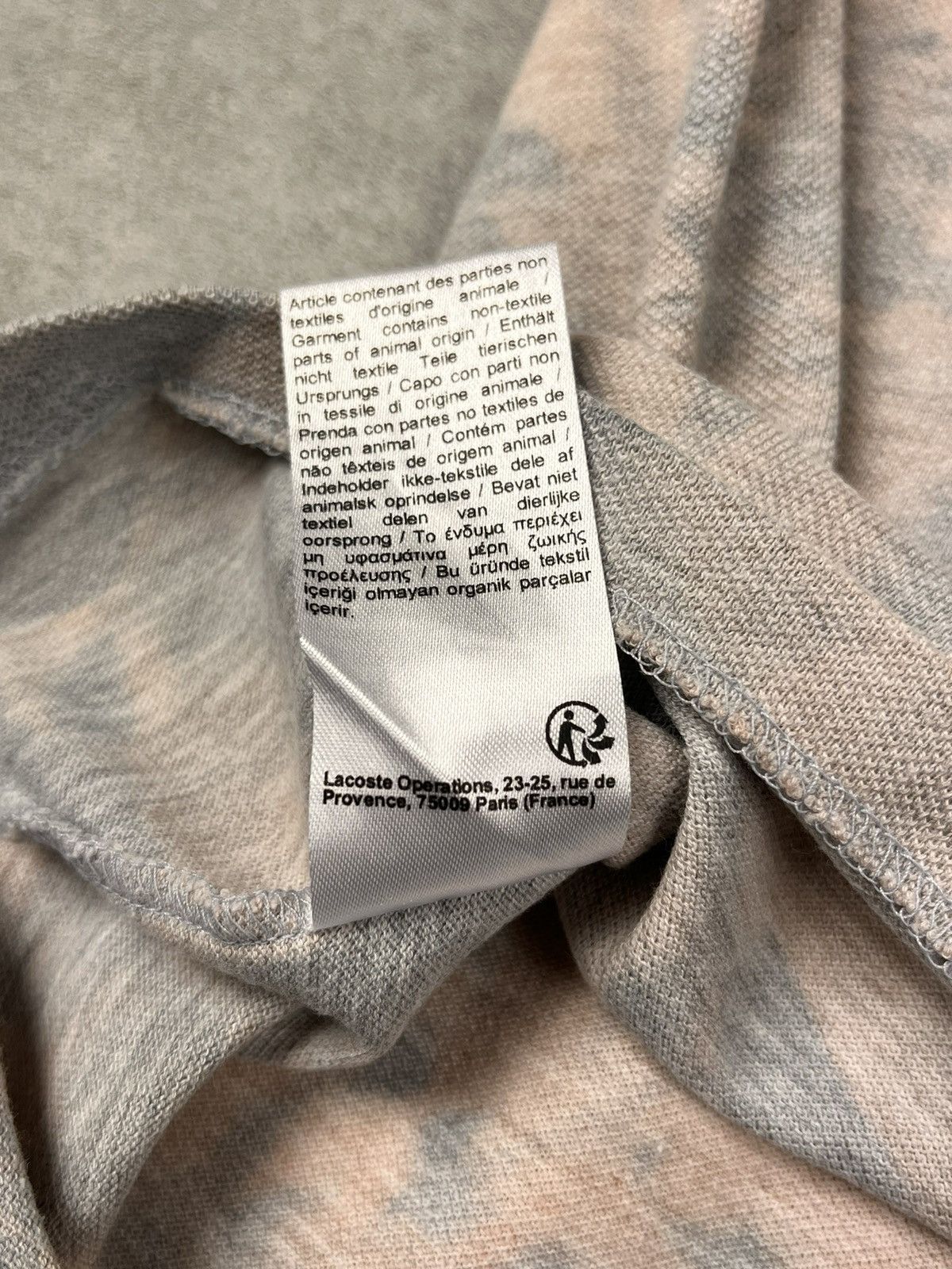 Lacoste Customed Lacoste - size M Size US M / EU 48-50 / 2 - 8 Thumbnail