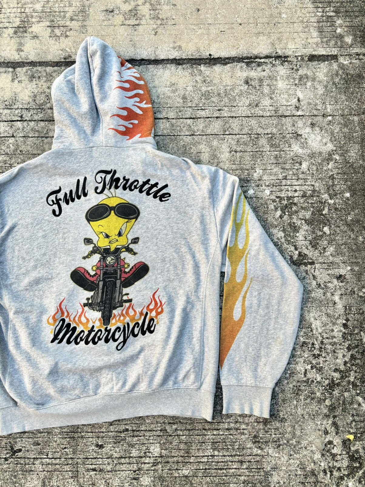 Vintage Vintage Tweety Looney Tunes Flame Hoodie Size US XL / EU 56 / 4 - 3 Thumbnail