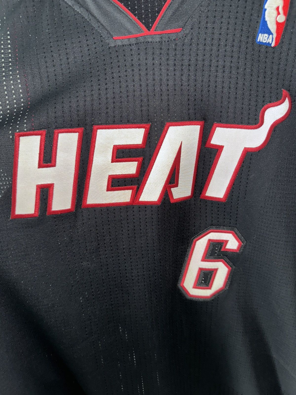 Adidas × NBA Adidas Rev30 Jersey Miami Heat Lebron James 2010-2011 RARE Size US XXL / EU 58 / 5 - 3 Thumbnail