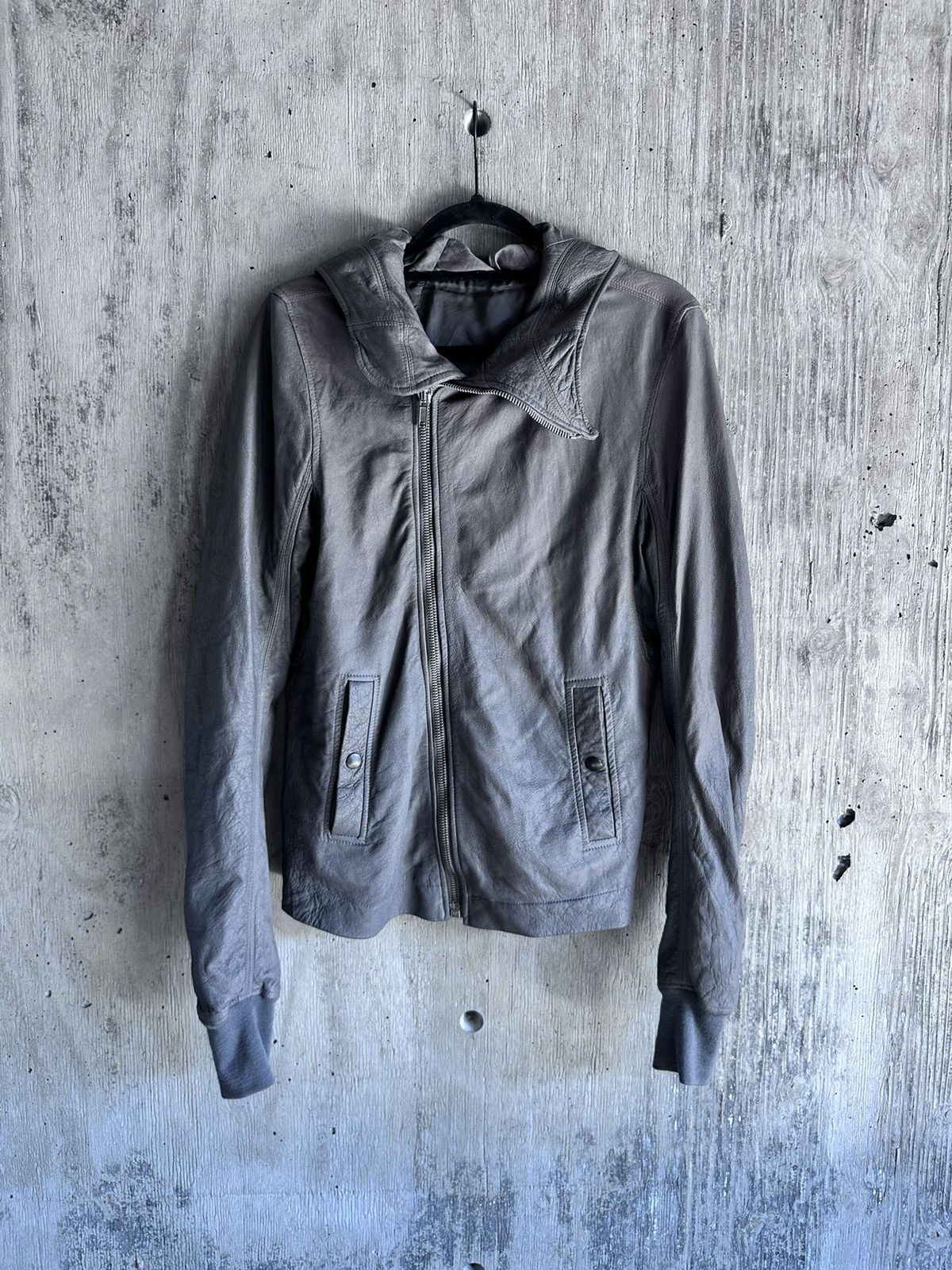 Rick Owens RICK OWENS SCUBA BULLET DUST LEATHER JACKET Size US M / EU 48-50 / 2 - 2 Thumbnail