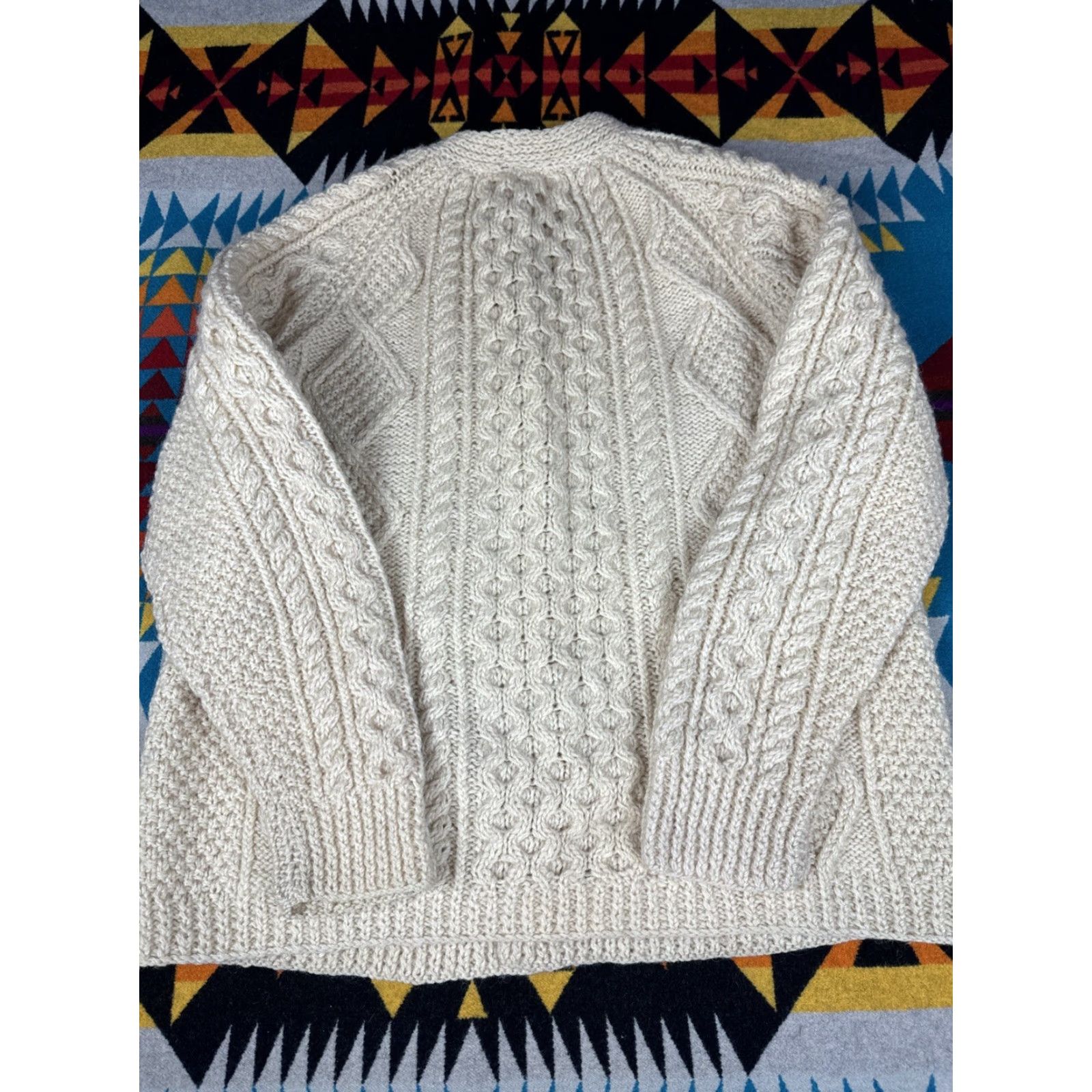 Vintage VINTAGE Carrais Irish Bainin Wool Fisherman Cardigan Sweater Cable Knit Ivory Mens Regular Long Sleeve Buttoned Knit Size US M / EU 48-50 / 2 - 3 Thumbnail