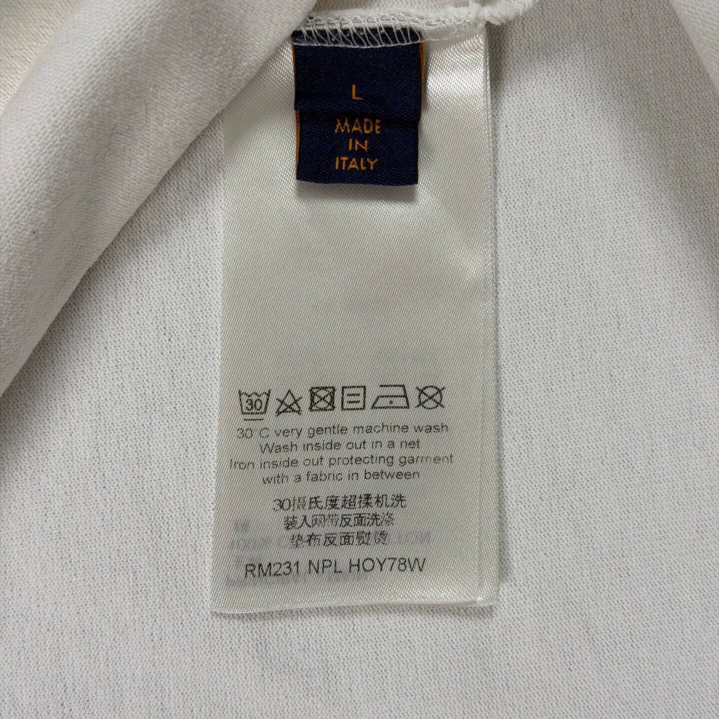 Louis Vuitton LV rainbow white short sleeve L like new Size US L / EU 52-54 / 3 - 4 Thumbnail