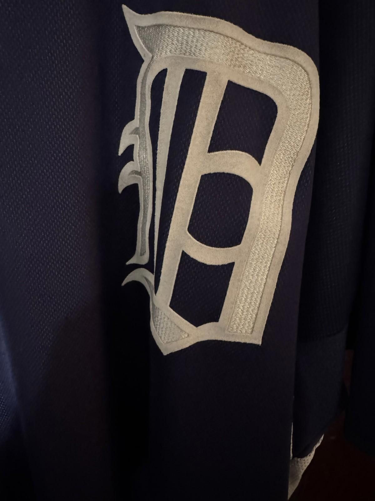 Majestic Detroit Tigers Blue Majestic Jersey Men's Sz XXL (?) MLB Size ONE SIZE - 8 Thumbnail