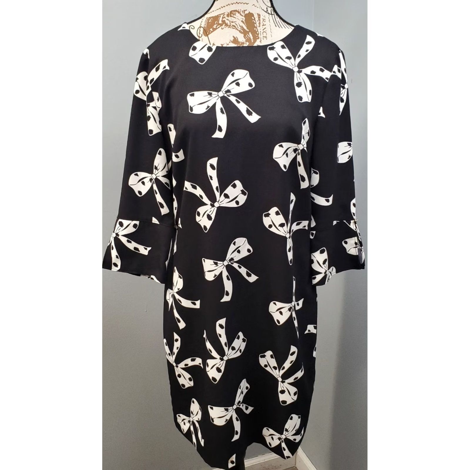 Banana Republic Banana Republic Womens Shift Dress 10 Black White Bow Print Split Cuff Back Zip Size L / US 10 / IT 46 - 2 Thumbnail
