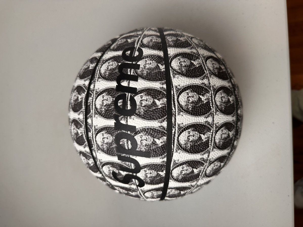 Supreme Spalding® Washington Basketball Fall/Winter 2020 Preview – Supreme