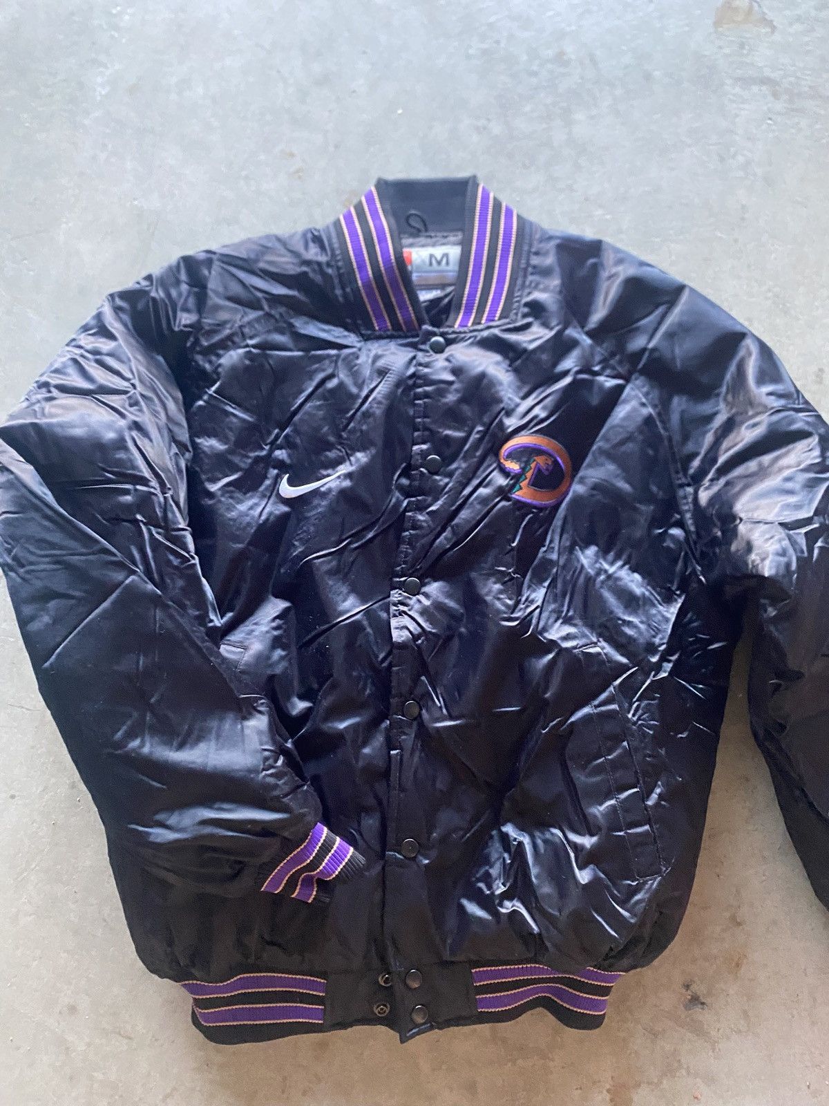 Vintage RARE Vintage Nike Arizona Diamondbacks Varsity Puff Jacket Size US M / EU 48-50 / 2 - 1 Thumbnail