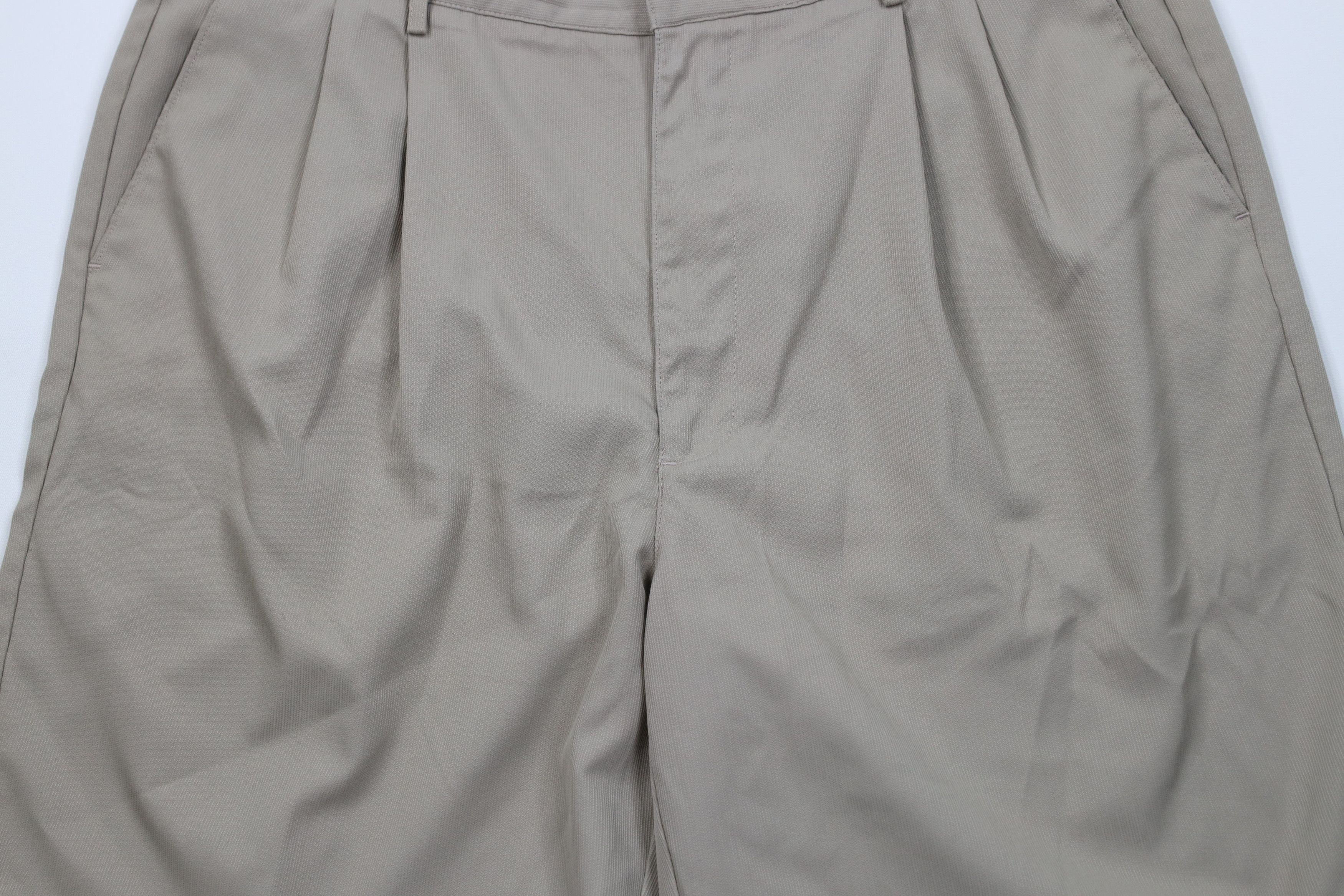 Nike Vintage Nike Golf Travis Scott Mini Swoosh Pleated Shorts Size US 40 / EU 56 - 3 Thumbnail