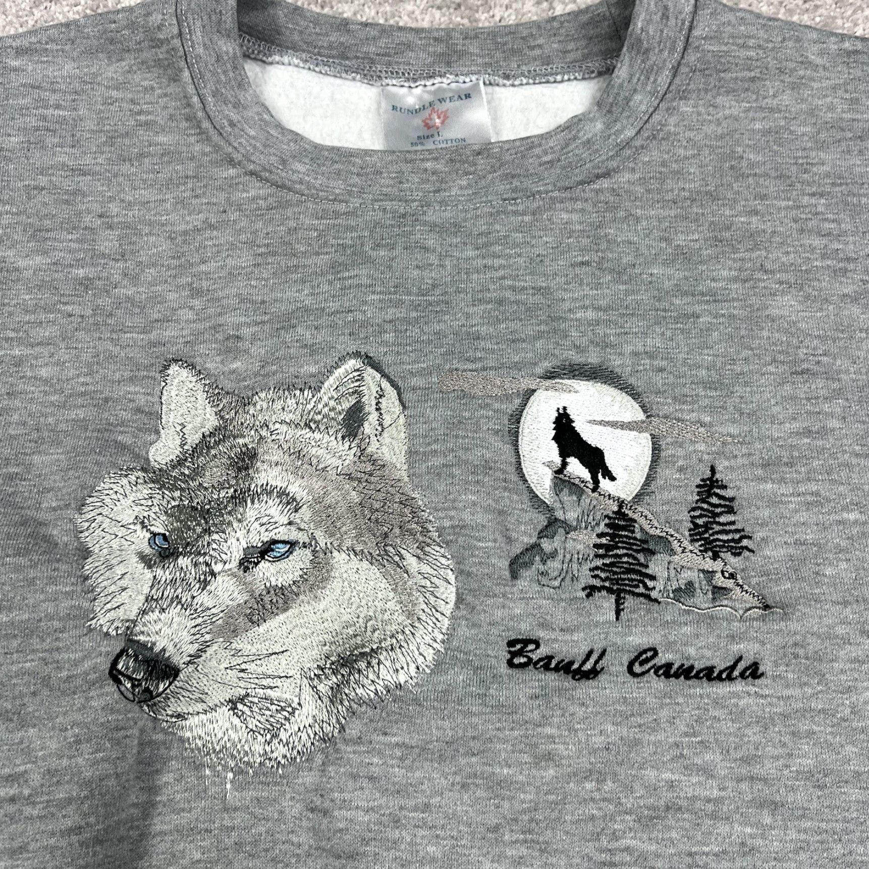 Vintage VINTAGE Canada Wolf Sweatshirt Adult L Gray Embroidered Rundle Wear Logo Knitting Pullover 90s Nature Mountains Moon Mens Size US L / EU 52-54 / 3 - 3 Thumbnail