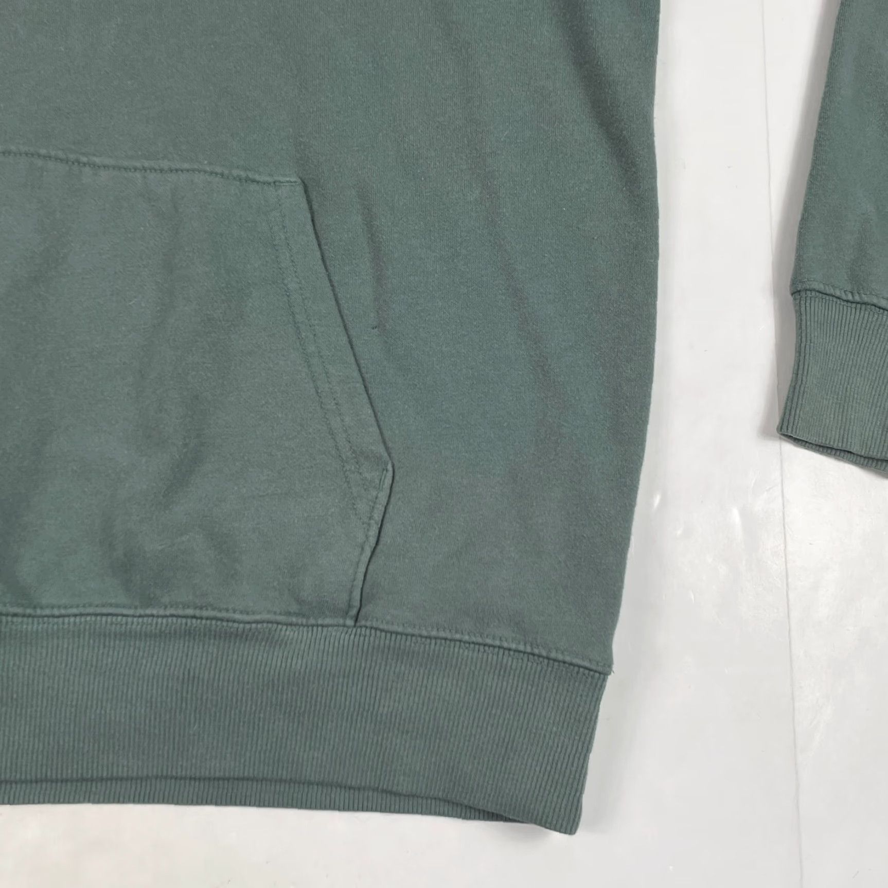 The North Face The North Face Hoodie Mens Medium Green Pullover Lined Hooded Pockets Outdoor 2000s Fall Winter Mens Size US M / EU 48-50 / 2 - 5 Thumbnail