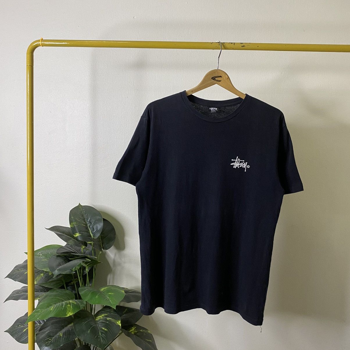 Stussy Vintage Y2K Stussy Japan Script Design Skater Tee Size US M / EU 48-50 / 2 - 9 Thumbnail