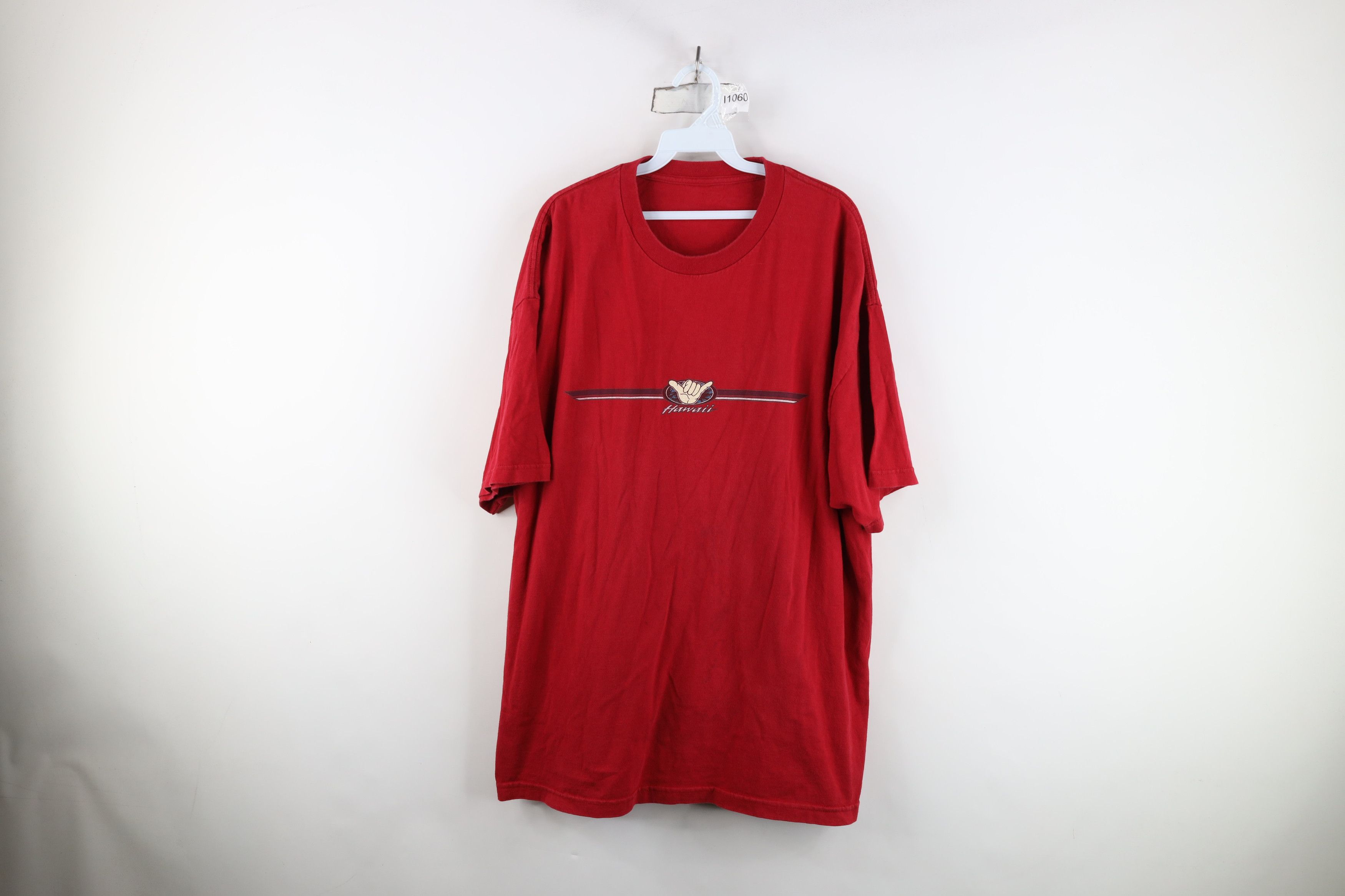 Vintage Vintage 90s Streetwear Hawaii Hang Loose Surfing T-Shirt Red Size US XXL / EU 58 / 5 - 1 Thumbnail