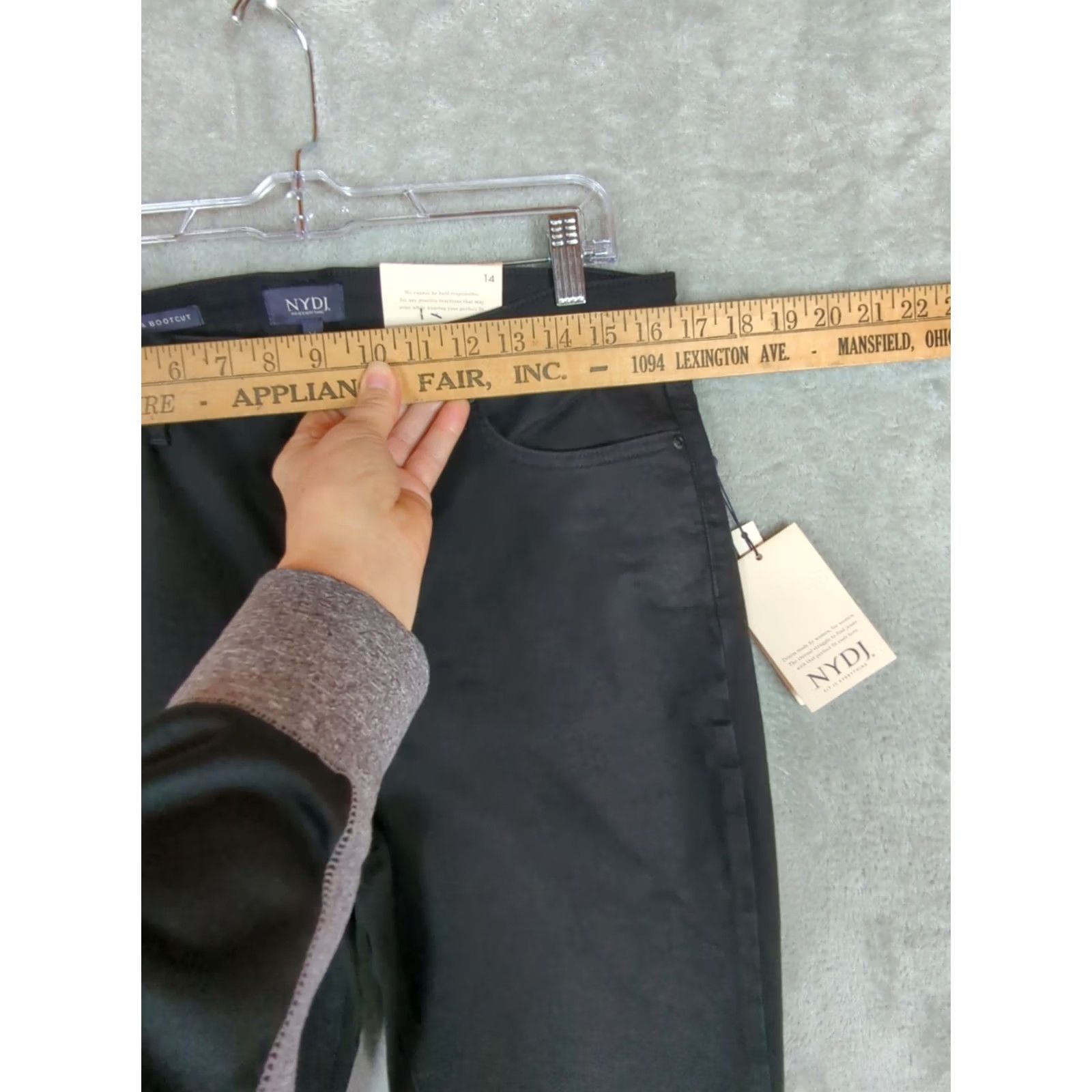 NYDJ NYDJ Barbara Bootcut Jeans Women's 14 Black Stretch Denim Lift Tuck Size 36" / US 14 / IT 50 - 6 Thumbnail