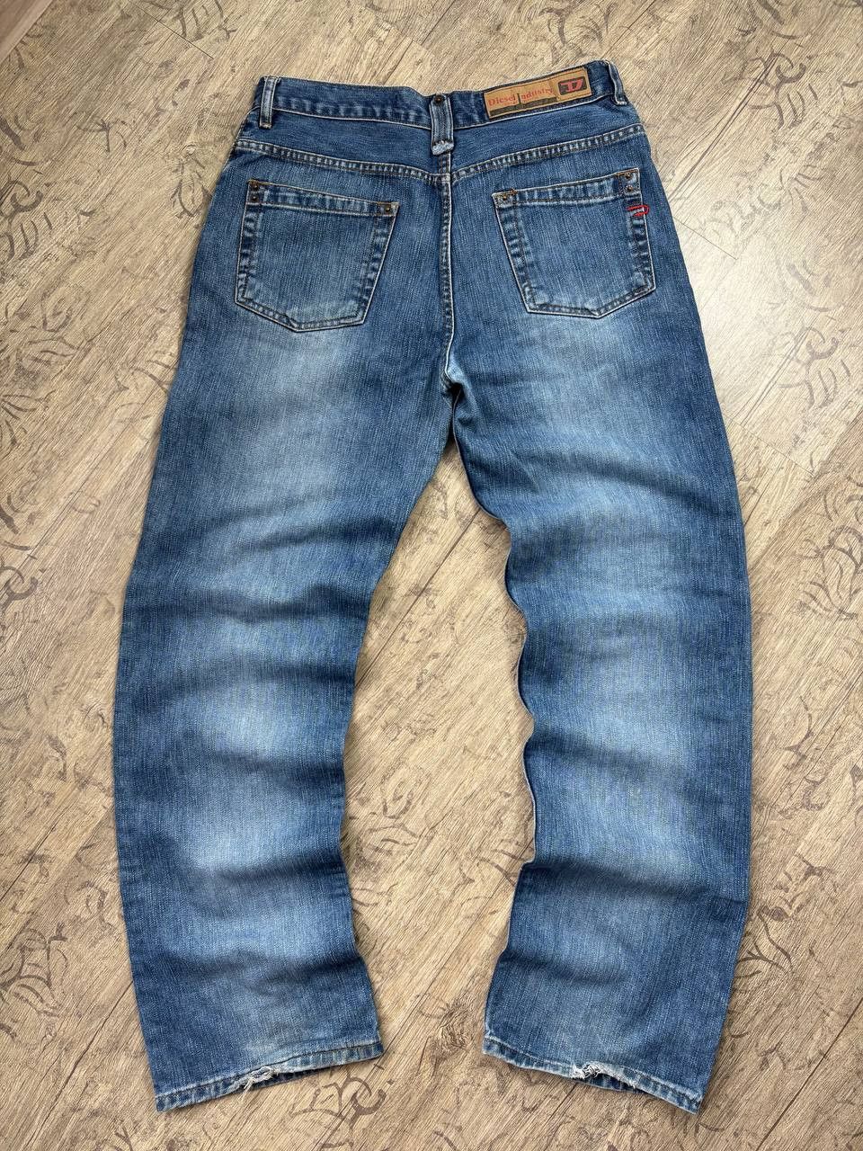 Diesel VTG Diesel y2K Baggy Tab logo japan Denim jeans Size US 32 / EU 48 - 10 Thumbnail