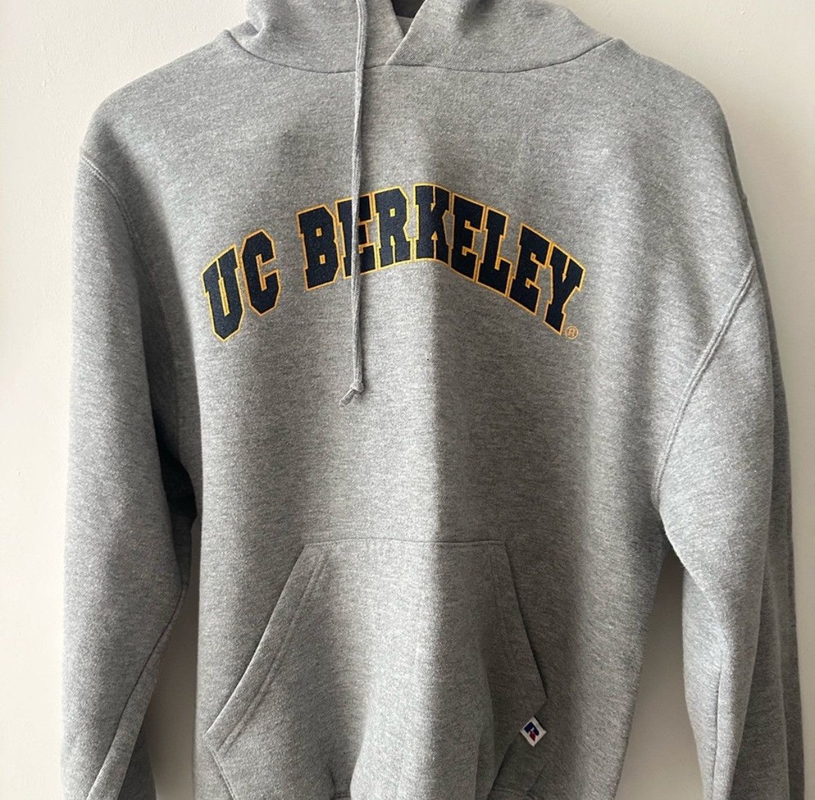 Russell Athletic Vtg Russell Athletics Hoodie UC Berkeley Size US S / EU 44-46 / 1 - 1 Thumbnail