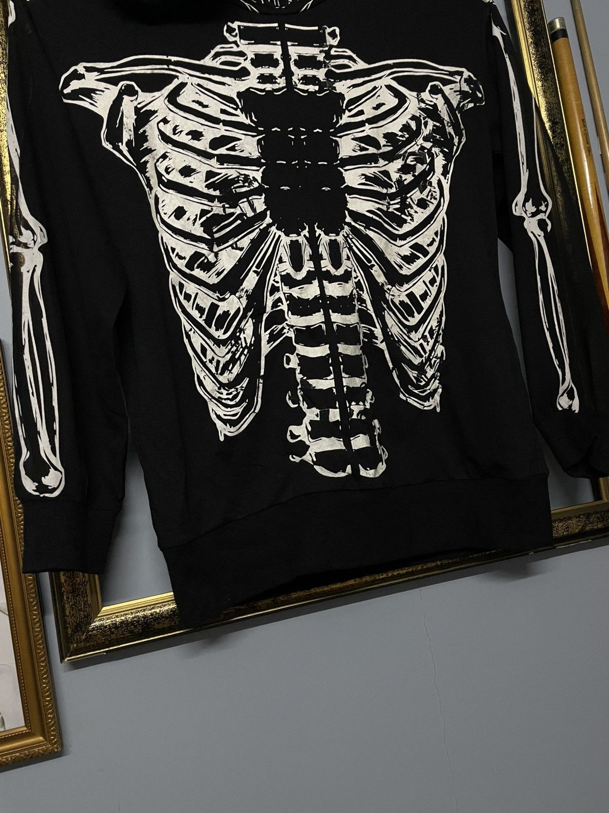 Japanese Brand Vintage 1990s Japan Designer Glad News Skeleton Art Hoodie Size US M / EU 48-50 / 2 - 4 Thumbnail