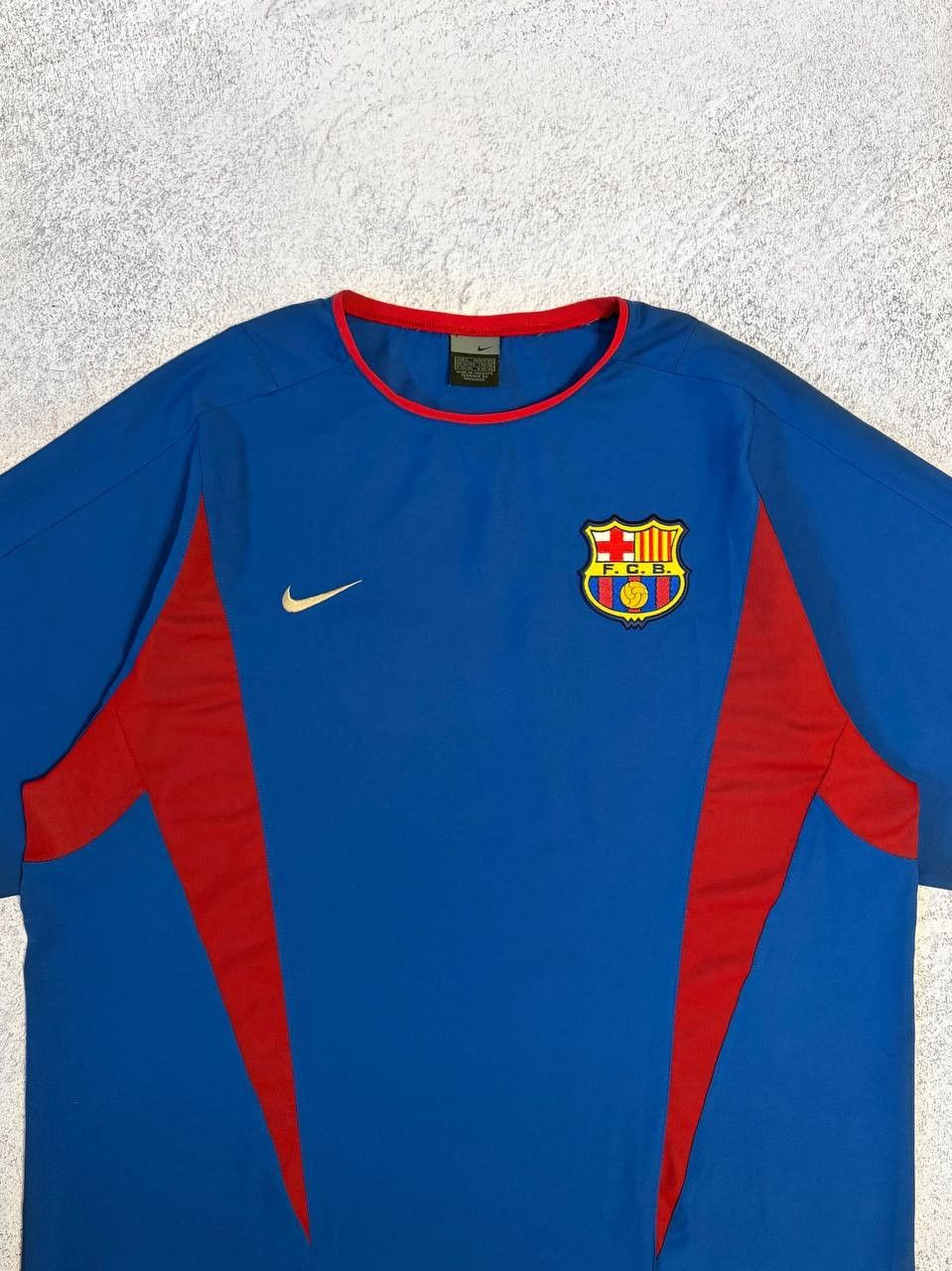 Nike FC Barcelona 2002 Training Shirt Nike Vintage Jersey Size US L / EU 52-54 / 3 - 3 Thumbnail