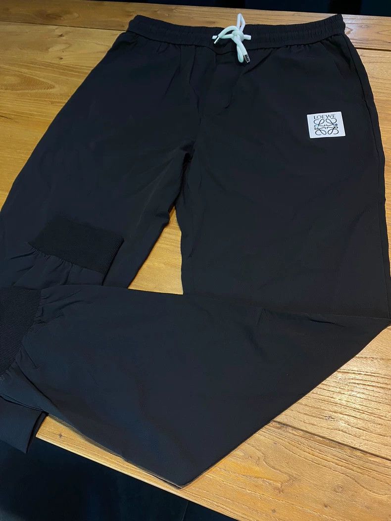 Loewe LOEWE sizeXL Thin sportswear pants with black comfortable q Size 28" / US 6 / IT 42 - 7 Thumbnail