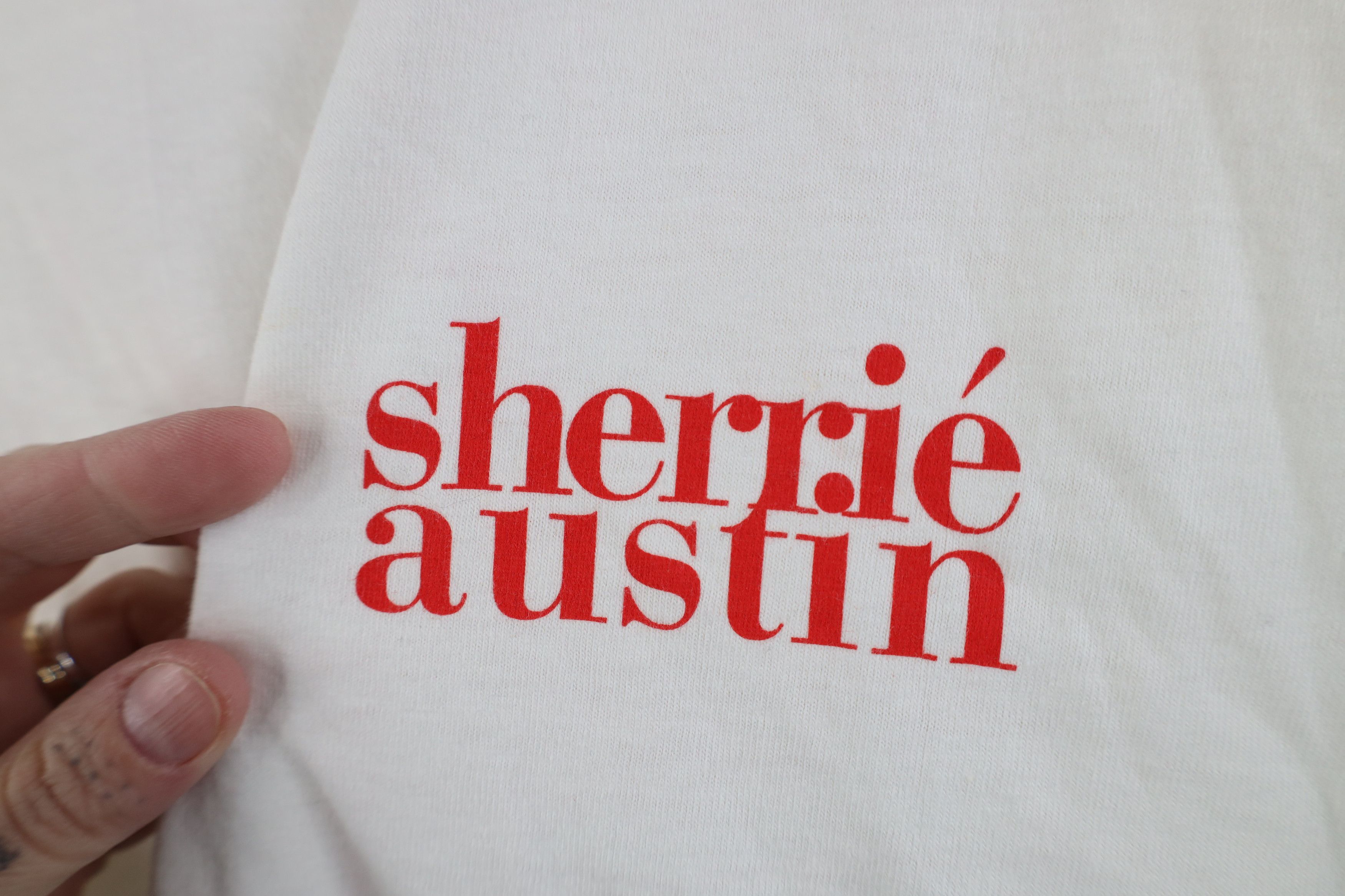 Vintage Vintage 90s Heart Into It Sherrie Austin Band T-Shirt White Size US XL / EU 56 / 4 - 5 Thumbnail