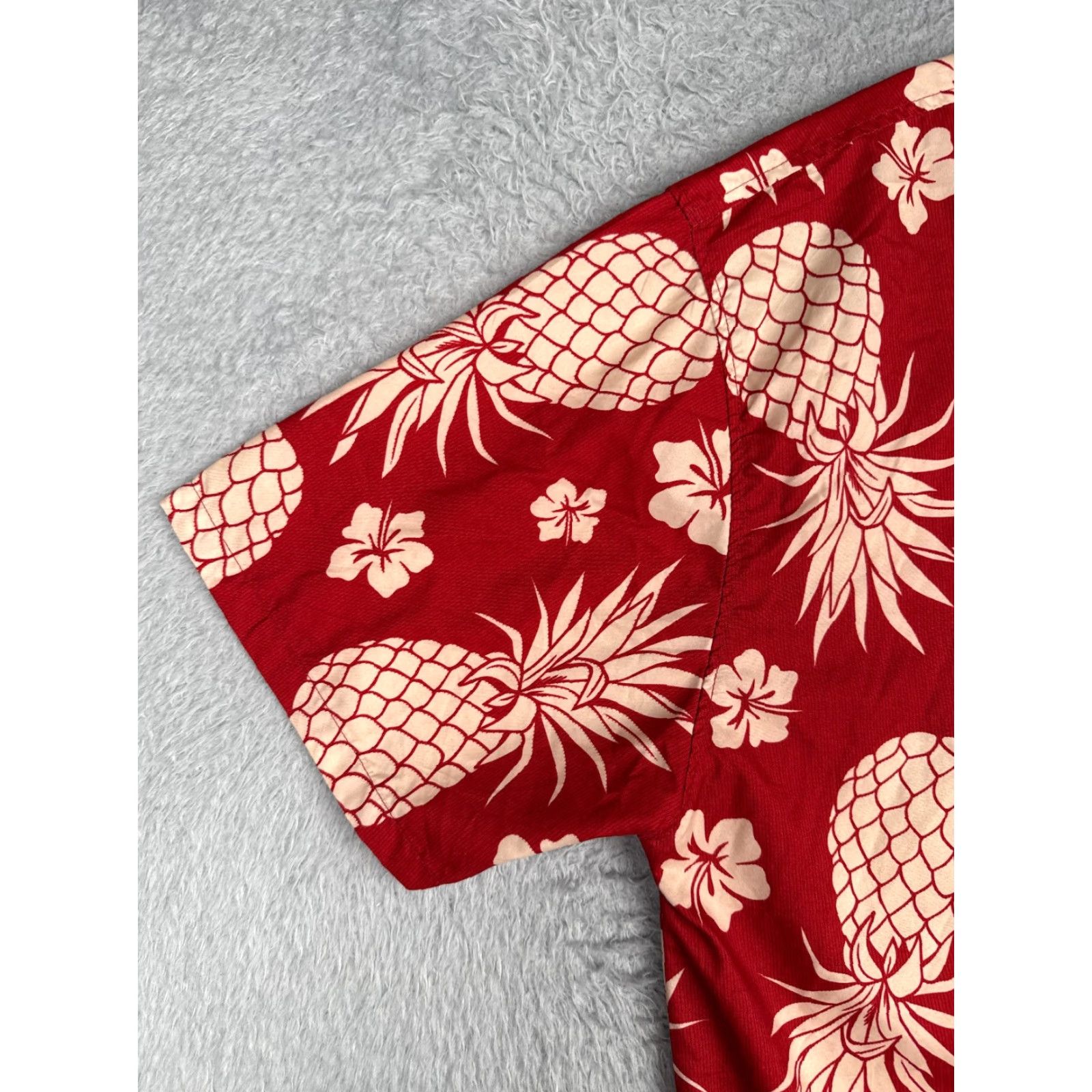 FUZZI Uzzi Button-Up Shirt Men Large Red Floral Pineapple 100% Polyester Pocket Hawaiian Resort Aloha Luau Vacation Size US L / EU 52-54 / 3 - 3 Thumbnail