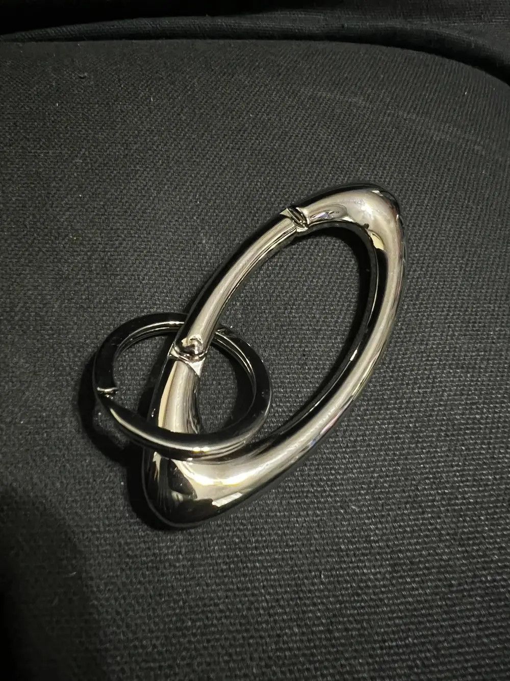 Other Y2k Silver Keychain Essential Icon Carabiner Size ONE SIZE - 1 Thumbnail