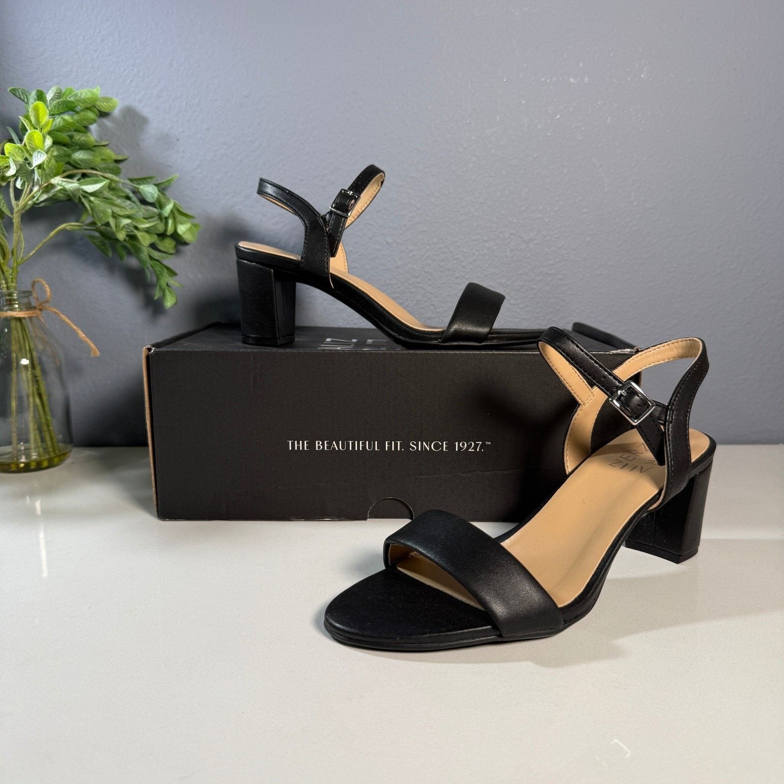 Naturalizer Naturalizer Bristol Block Heel Ankle Strap Sandals 6.5M Size US 6.5 / IT 36.5 - 4 Thumbnail