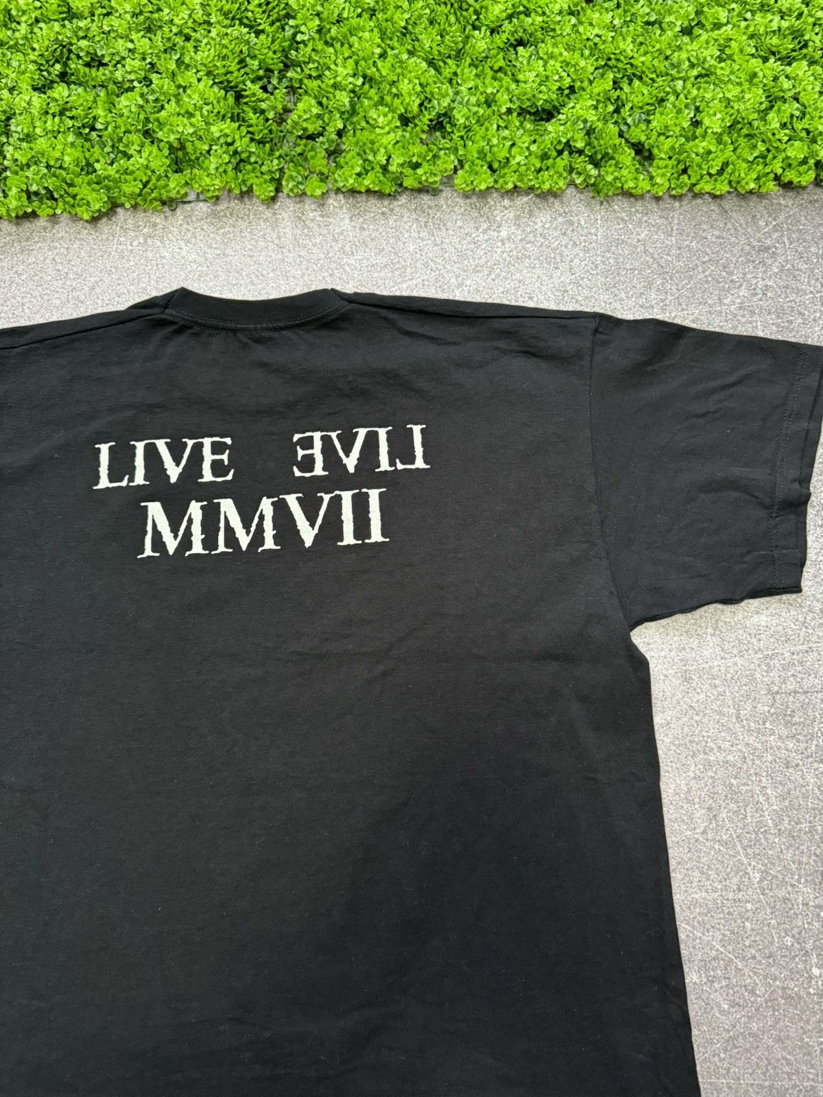 Band Tees Vintage Y2K Venom black metal t shirt Band Tee Size US XL / EU 56 / 4 - 9 Thumbnail