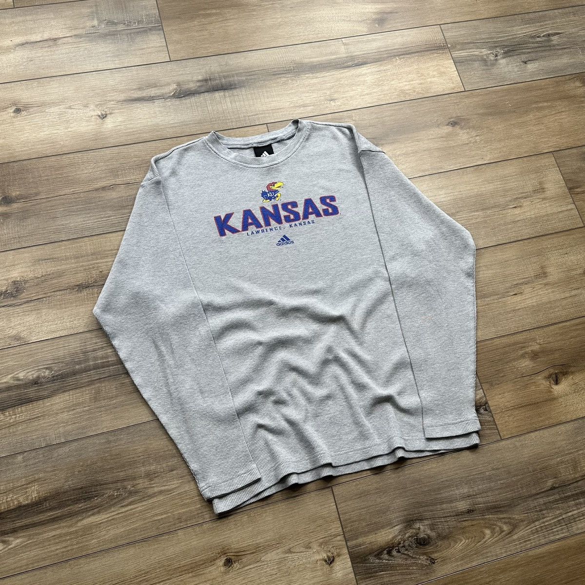 Adidas Vintage 2000s Adidas Kansas Jayhawks Long Sleeve Thermal Tee Size US XL / EU 56 / 4 - 2 Thumbnail