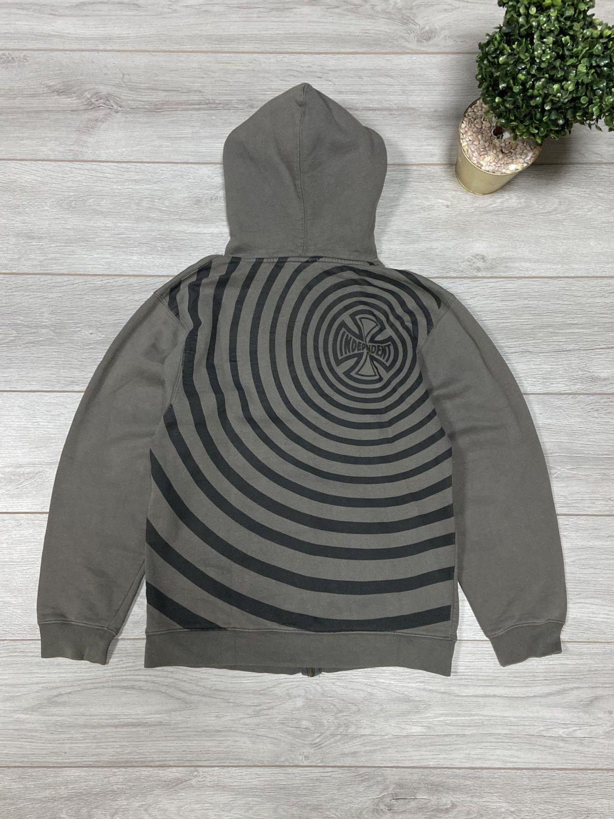 Independent Truck Co. Independent vintage big logo hoodie Size US S / EU 44-46 / 1 - 1 Thumbnail
