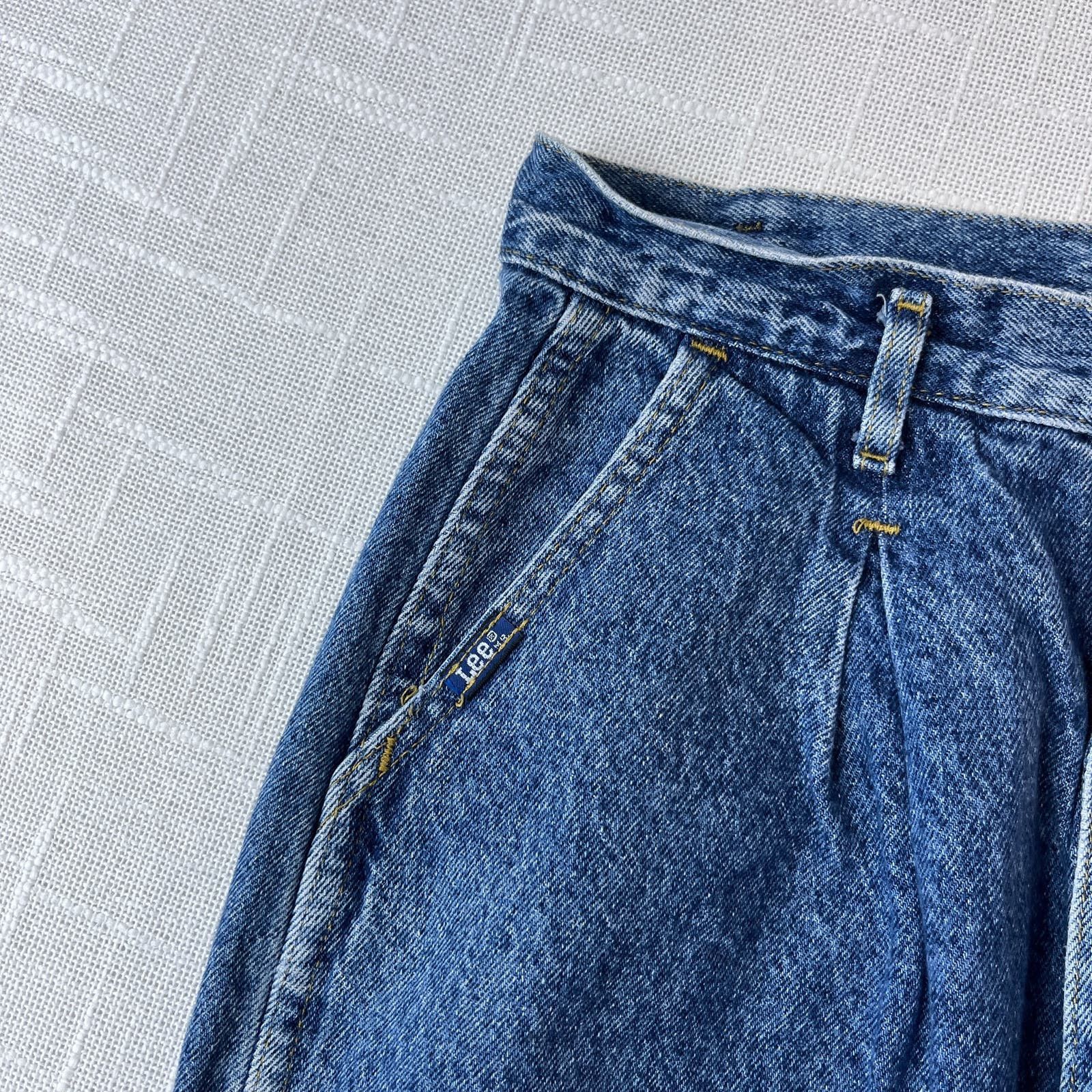 Lee × Vintage 80s Bare Back Pleated Jeans 28x29 High Rise Taper USA Stone Size 28" / US 6 / IT 42 - 9 Thumbnail