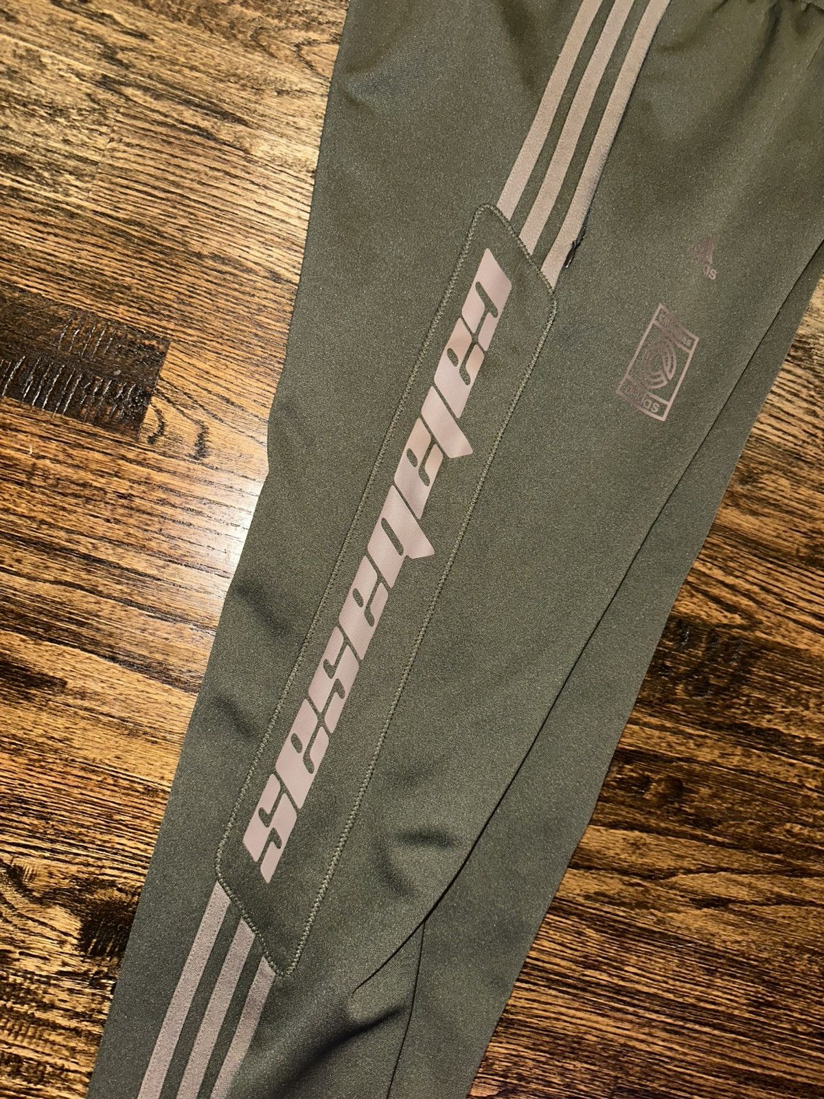 Yeezy Adidas Yeezy Calabasas Track Pants Core/Mink XS Kanye West Size US 30 / EU 46 - 4 Thumbnail