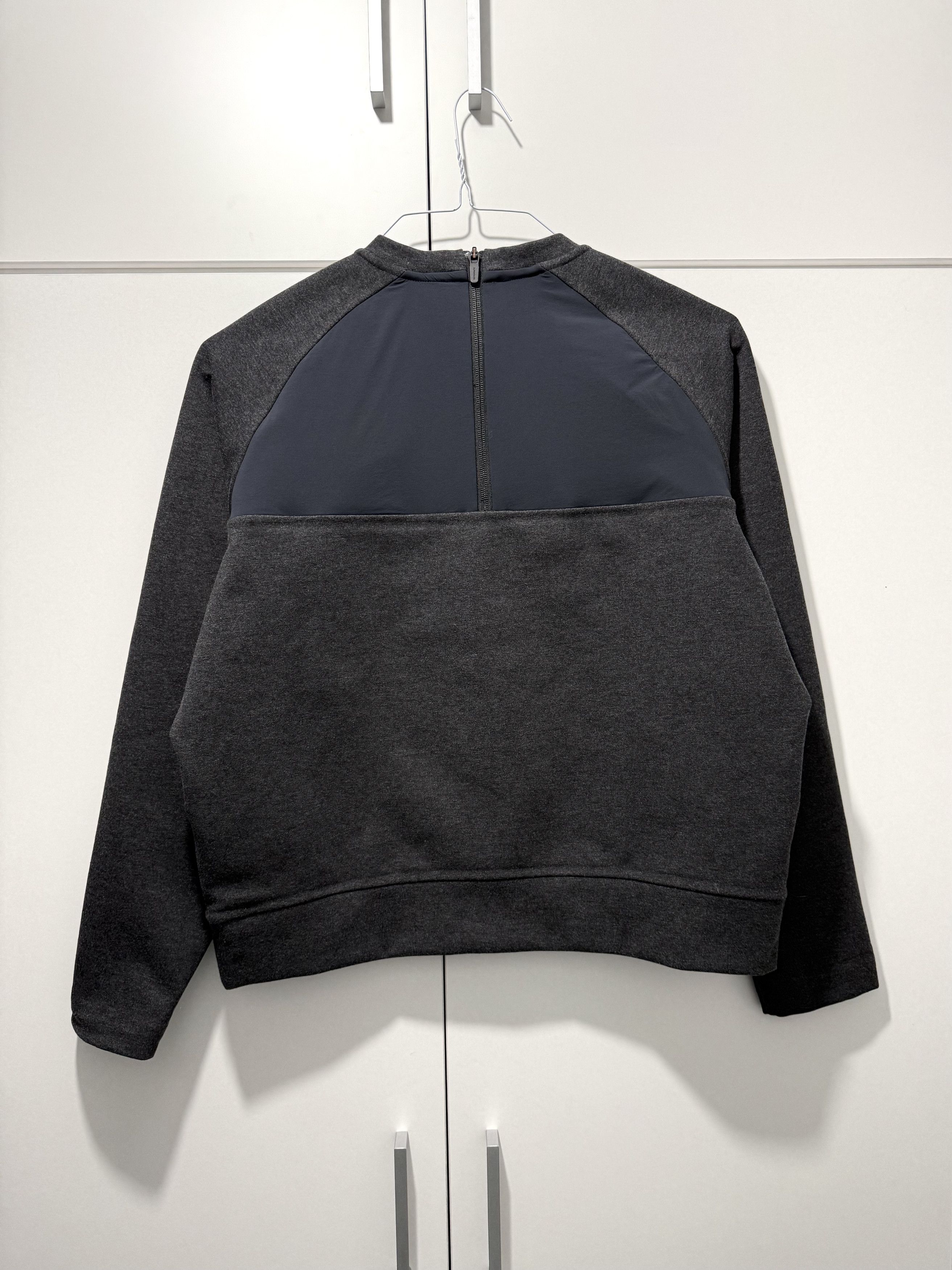 Red Bull Alpha Tauri Red Bull Tech Long Sleeve Sweat Shirt Top Size M / US 6-8 / IT 42-44 - 2 Thumbnail
