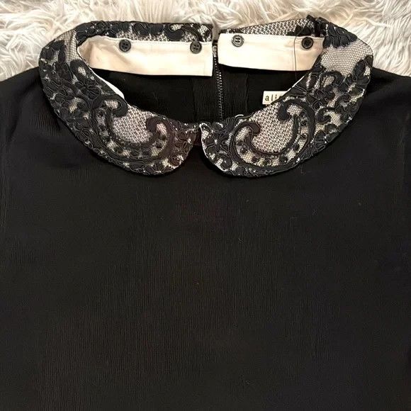 Alice + Olivia Alice + Olivia Lynda Sweater. Size M. NWOT Size M / US 6-8 / IT 42-44 - 7 Thumbnail