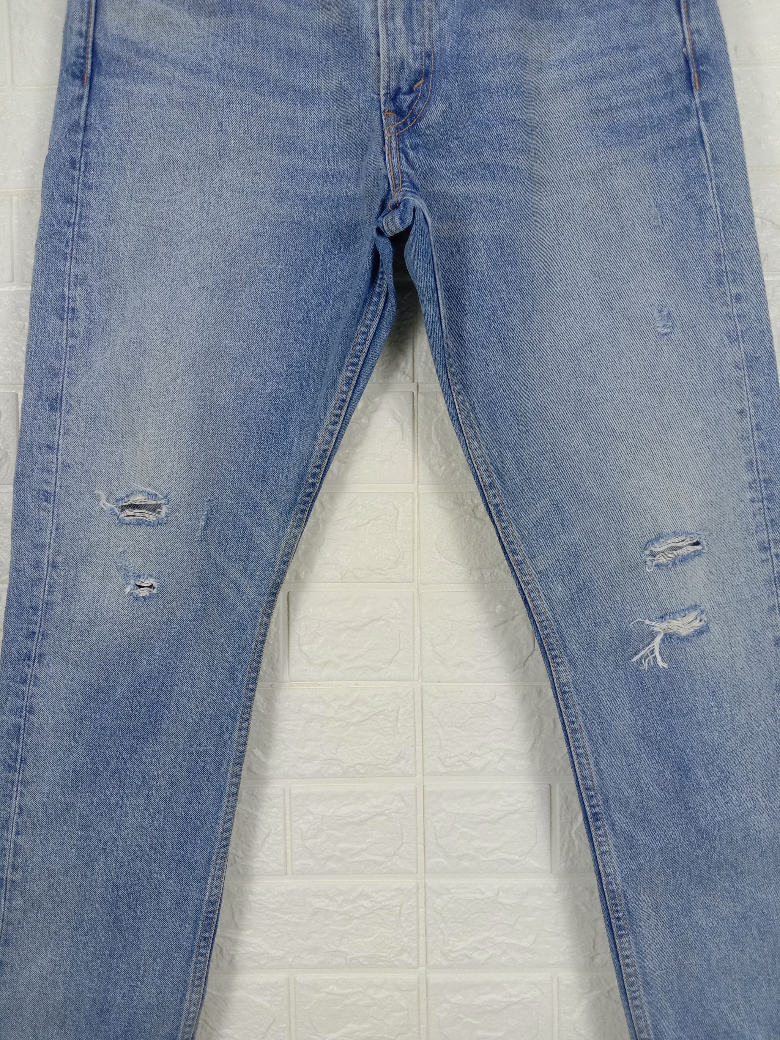 Levi's Vintage Levi's 505 Orange Tab Jeans Light Wash Ripped Denim Size US 30 / EU 46 - 3 Thumbnail