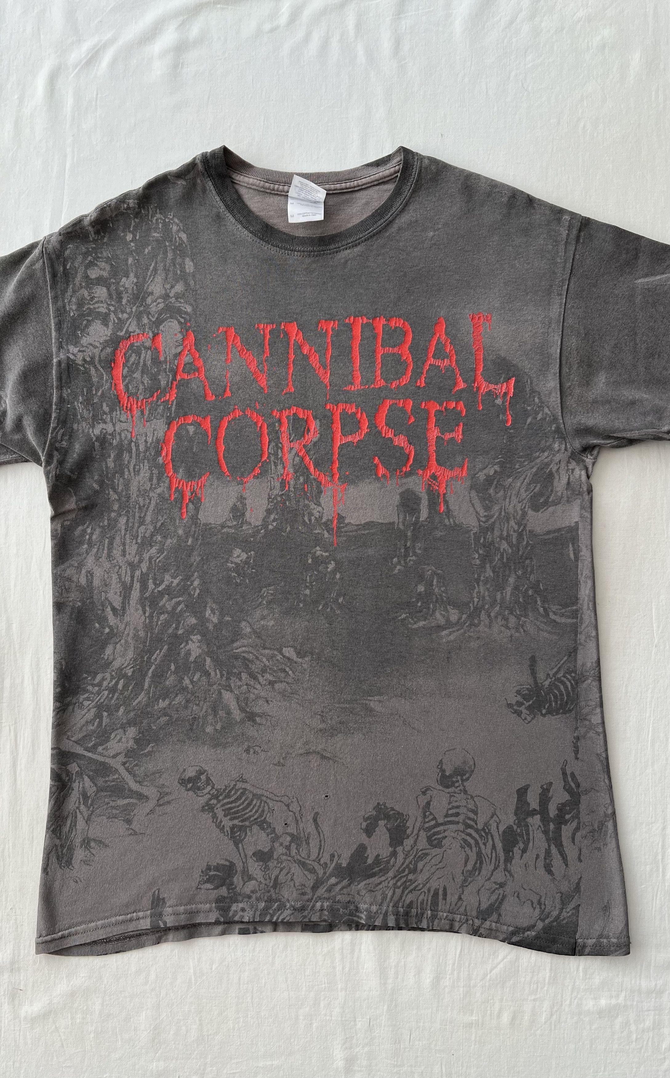 Band Tees Vintage 2000s Cannibal Corpse Death Metal Band AOP T-shirt Size US M / EU 48-50 / 2 - 3 Thumbnail