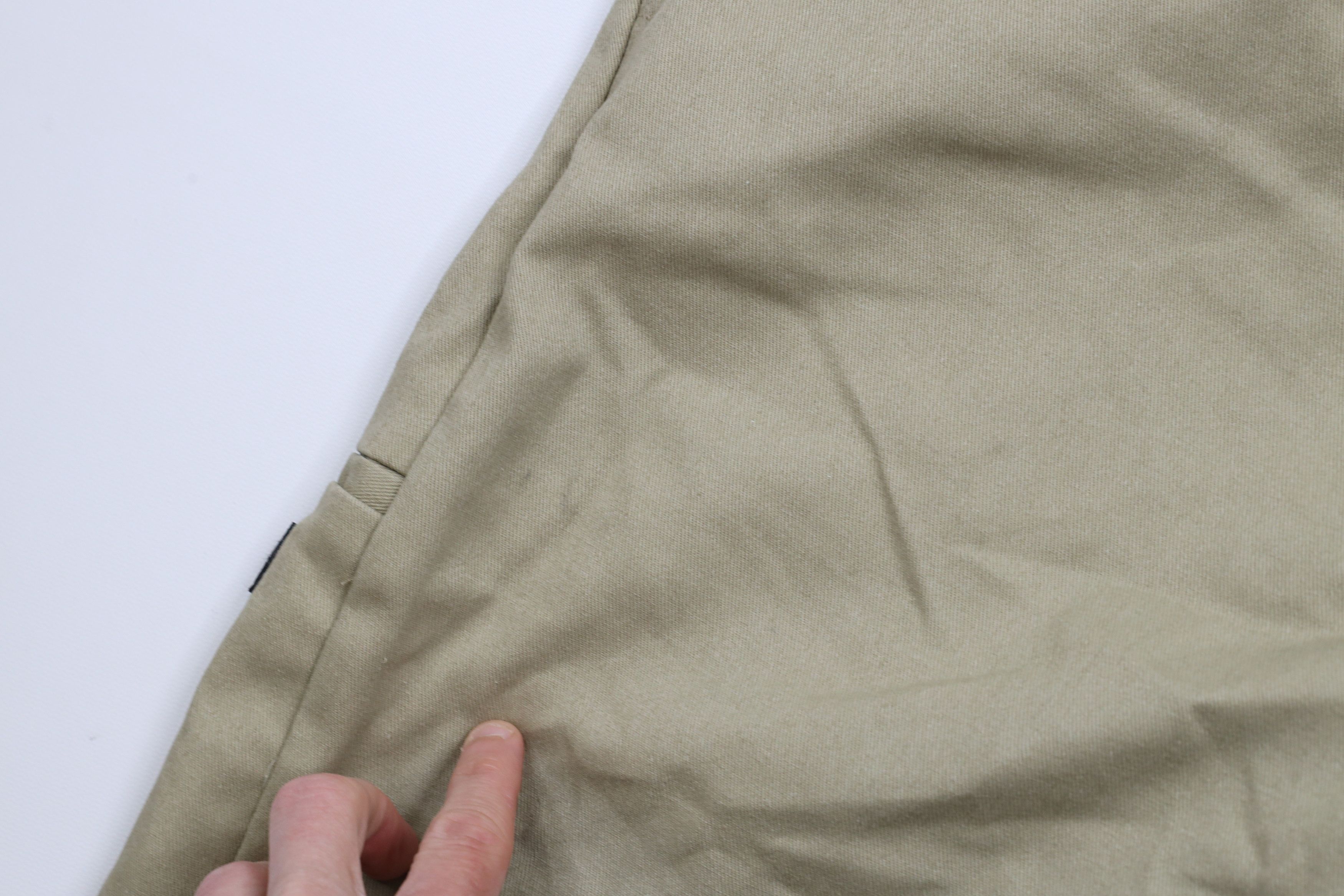 Dickies × Vintage Vintage Dickies Spell Out Workwear Mechanic Shorts Beige Size US 40 / EU 56 - 7 Thumbnail