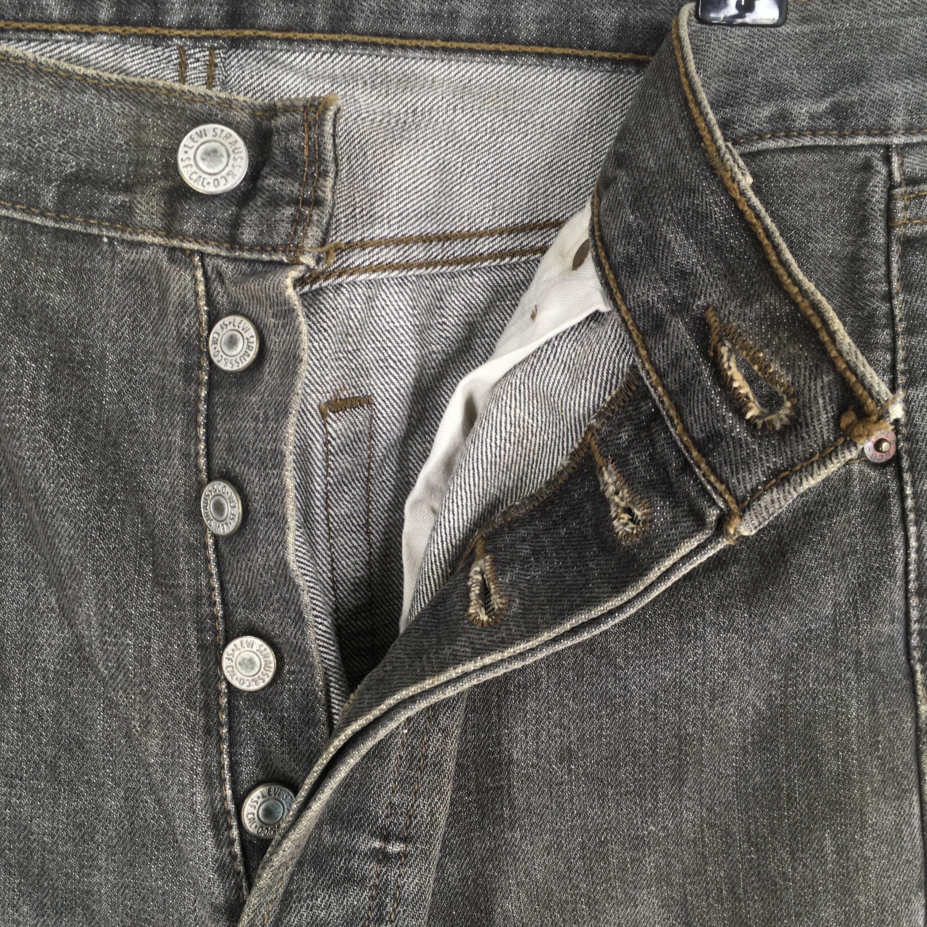 Levi's Size 28x29 Vintage 90s Levi's 501 Straight Cut Jeans S743 Size US 28 / EU 44 - 6 Thumbnail