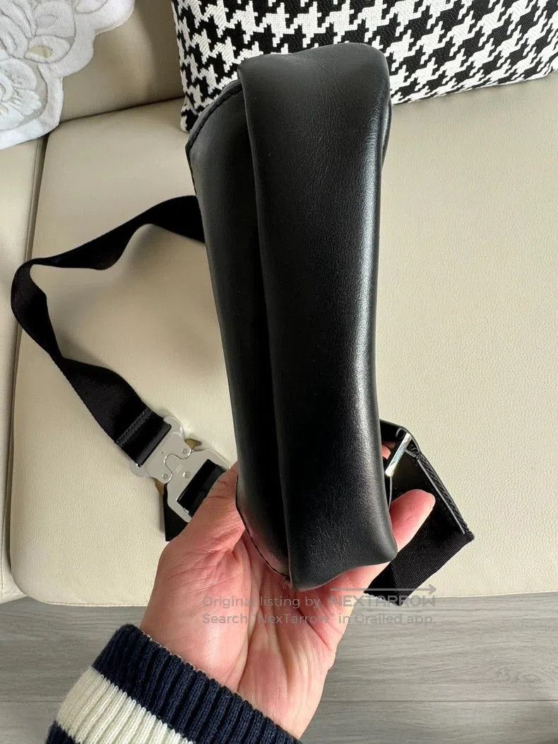 1017 ALYX 9SM 1017 Alyx 9SM Givenchy Crossbody Bag . Size ONE SIZE - 4 Thumbnail