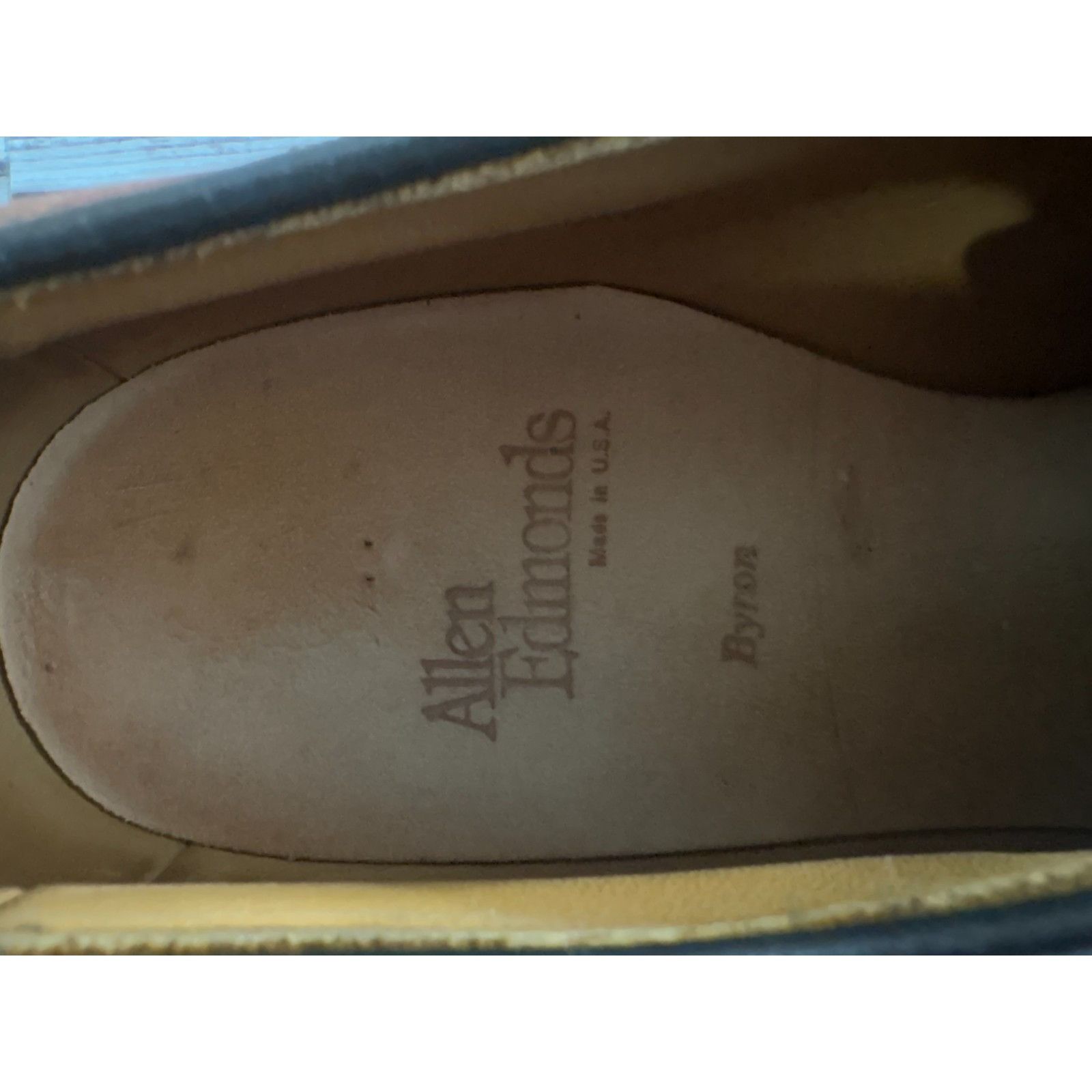 Allen Edmonds Allen Edmonds Byron Leather Cap Toe Oxford Dress Shoes Size Size US 9.5 / EU 42-43 - 7 Thumbnail