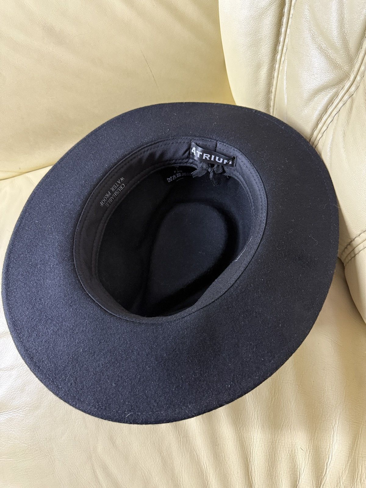 Vintage Vintage Y2K Atrium Black Wool Hat Waterproof leather strap Size ONE SIZE - 10 Thumbnail