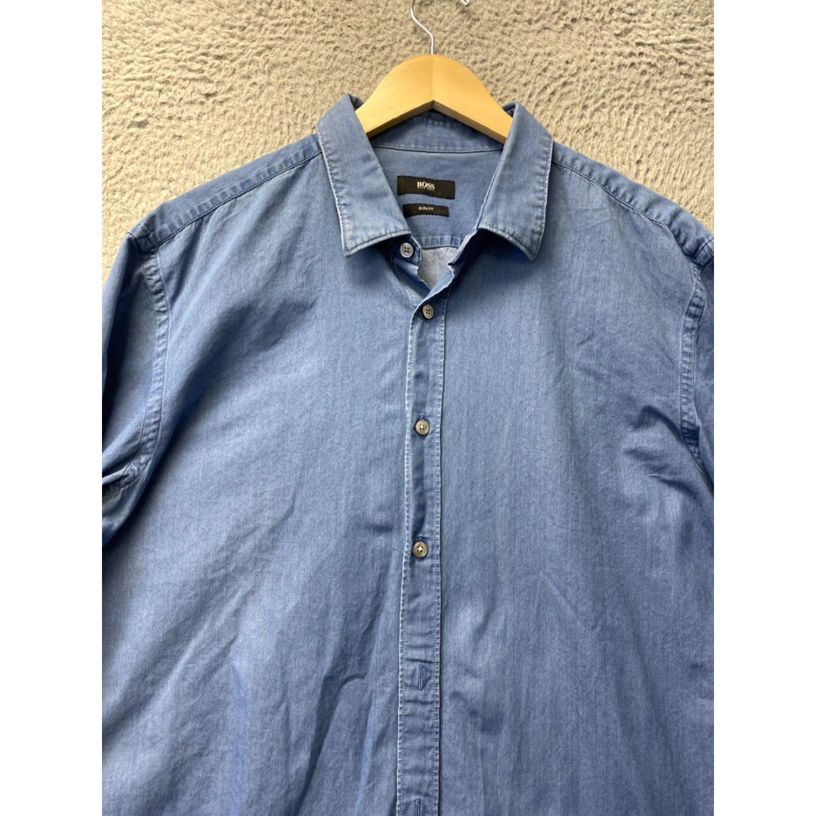 Hugo Boss VINTAGE HUGO BOSS Men Denim Shirt Casual Slim Fit Long Sleeve Button-Up Size XL Blue Size US XL / EU 56 / 4 - 2 Thumbnail